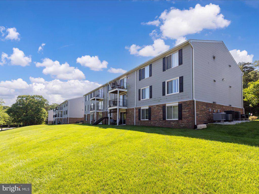 CHESTERFIELD GARDEN CONDOMINIUM - Residential