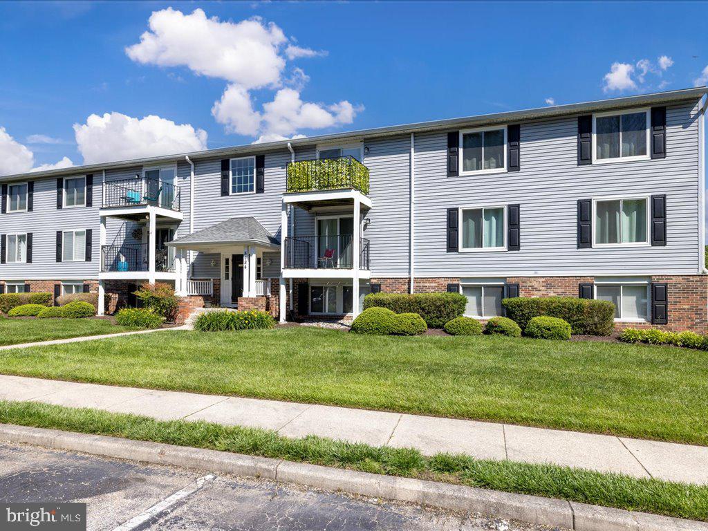 CHESTERFIELD GARDEN CONDOMINIUM - Residential