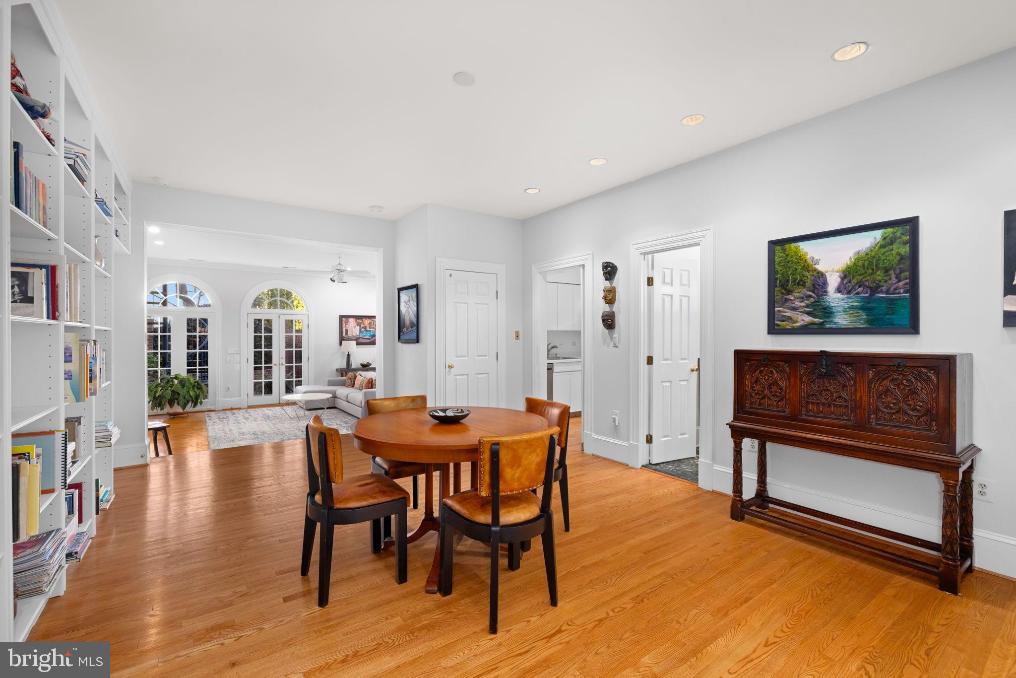 MERRYHILL - Residential