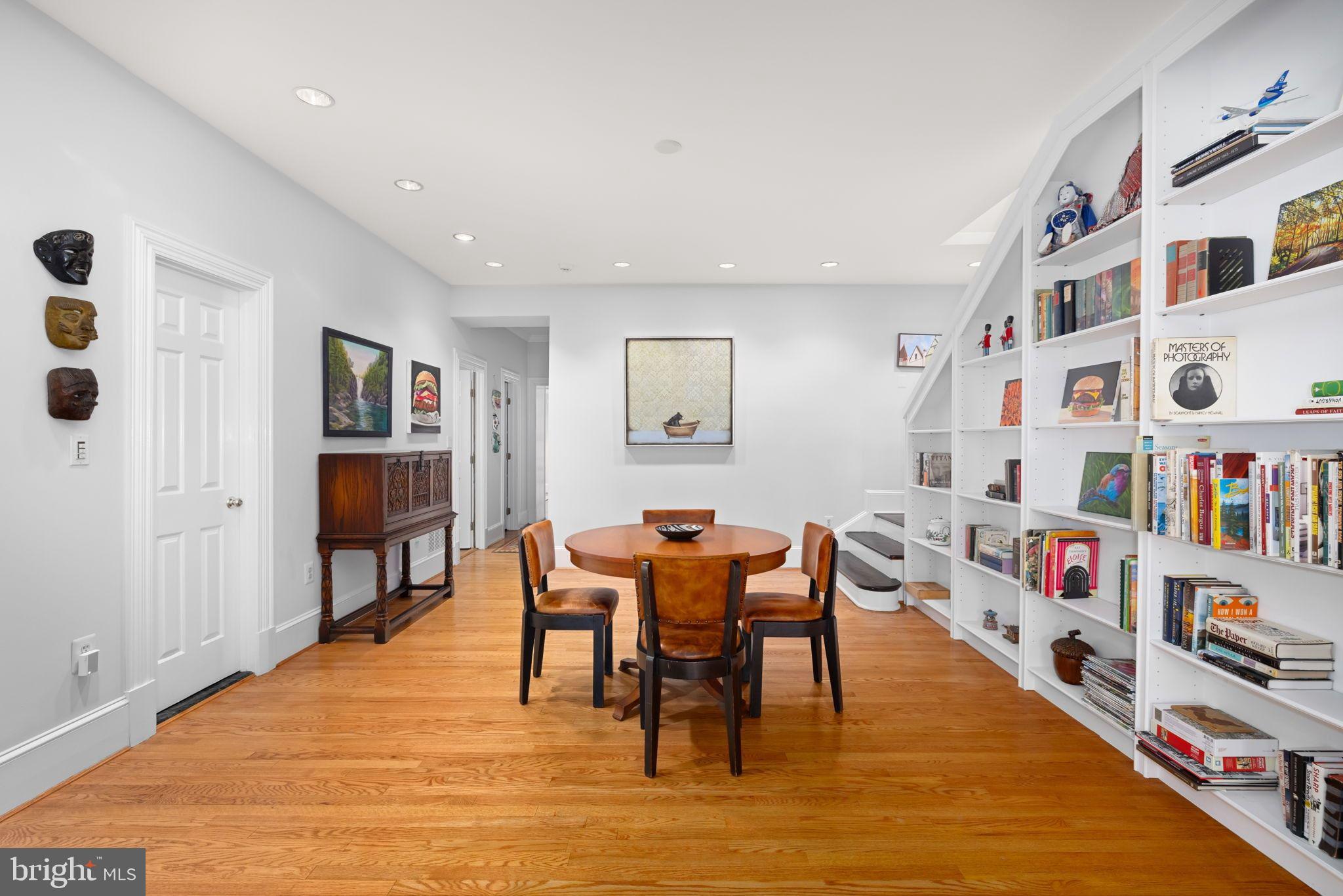 MERRYHILL - Residential