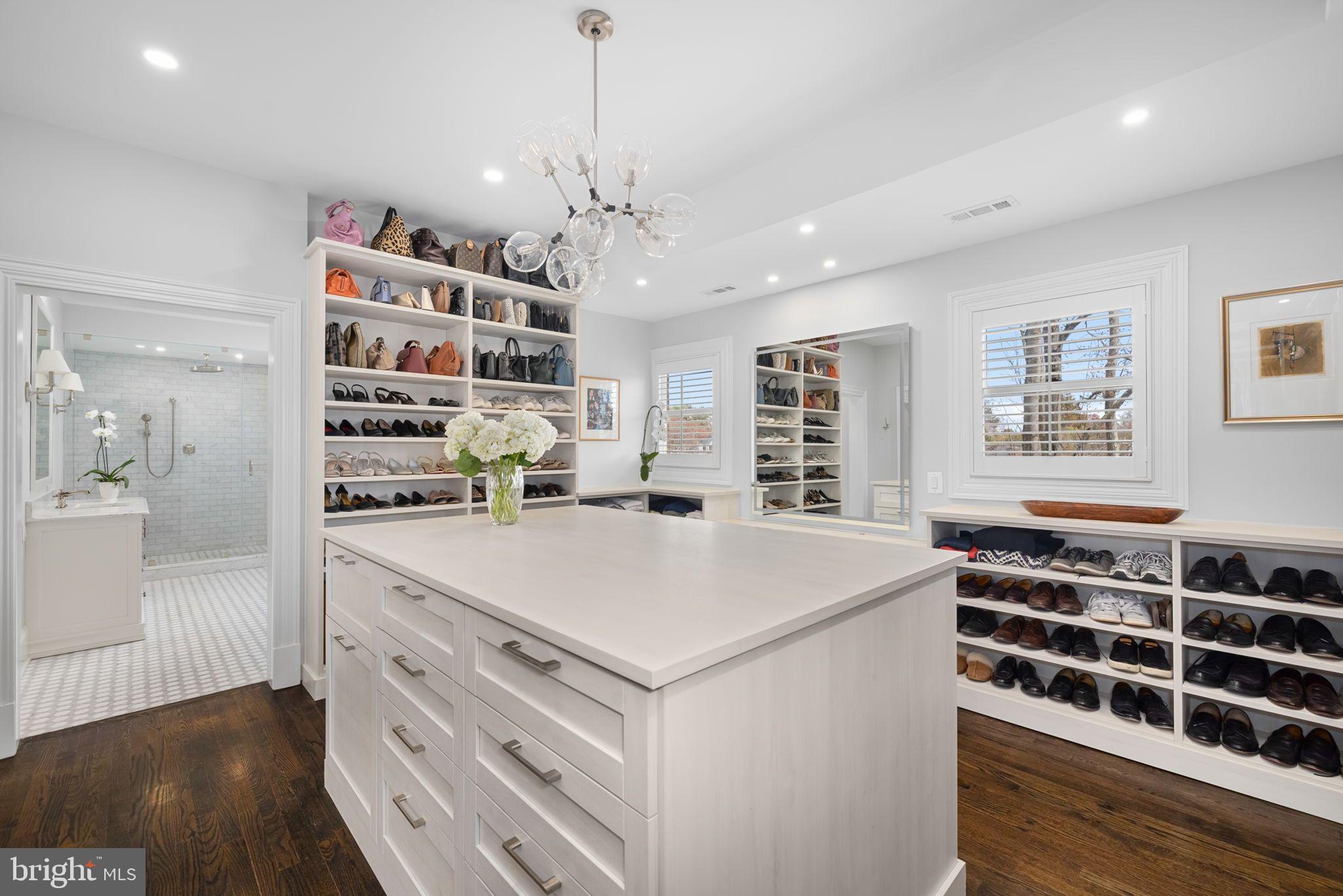 MERRYHILL - Residential