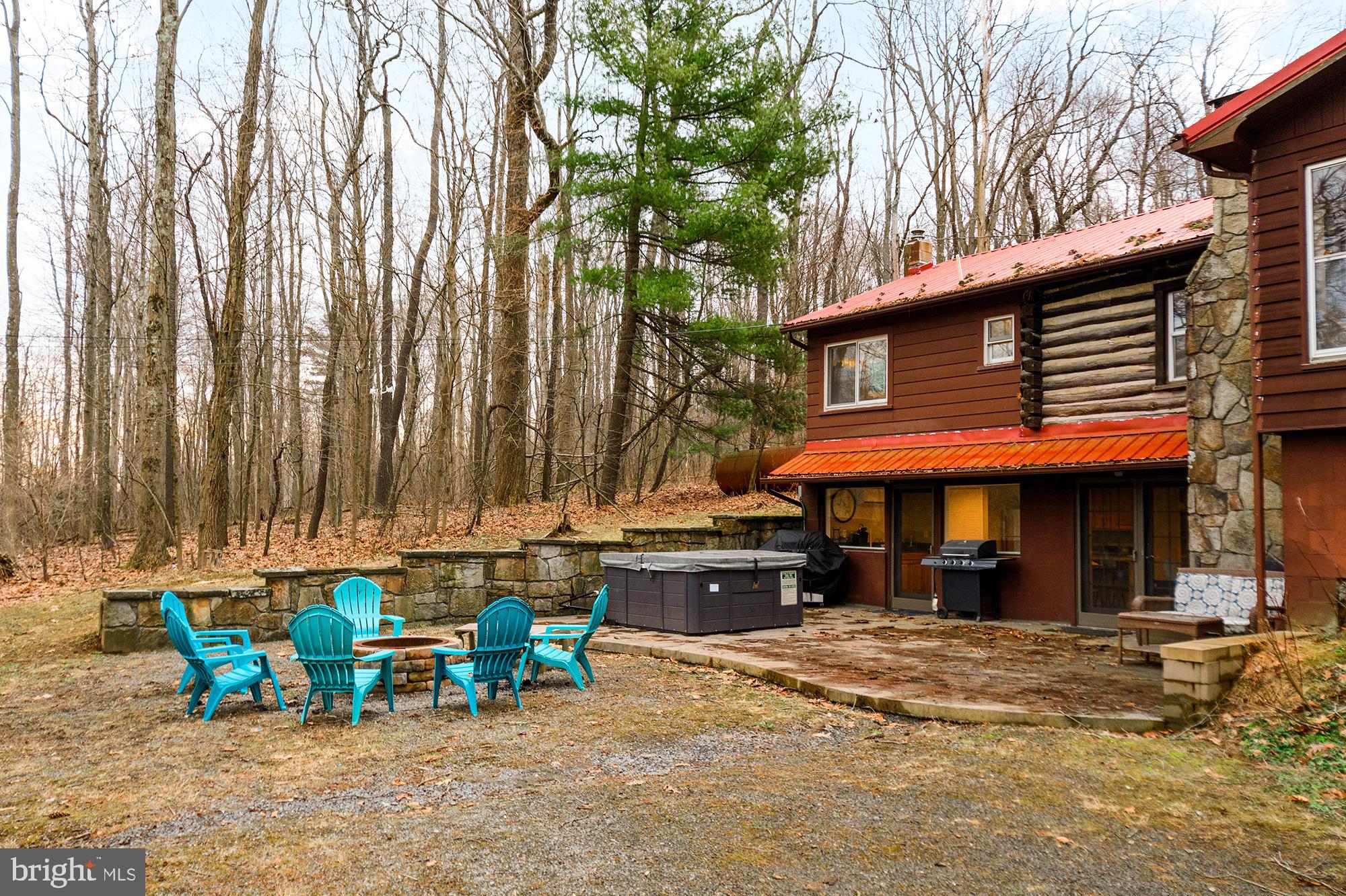 THAYERVILLE - Residential