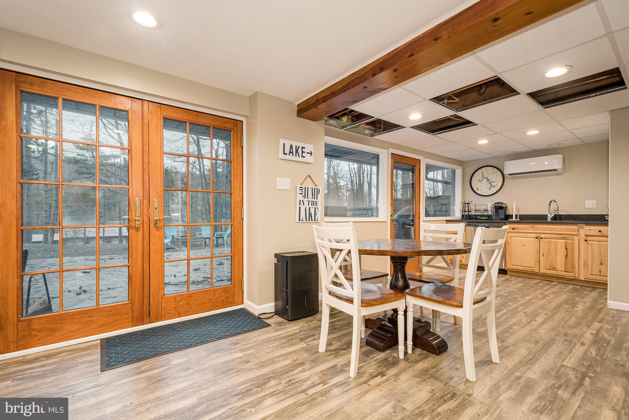 THAYERVILLE - Residential