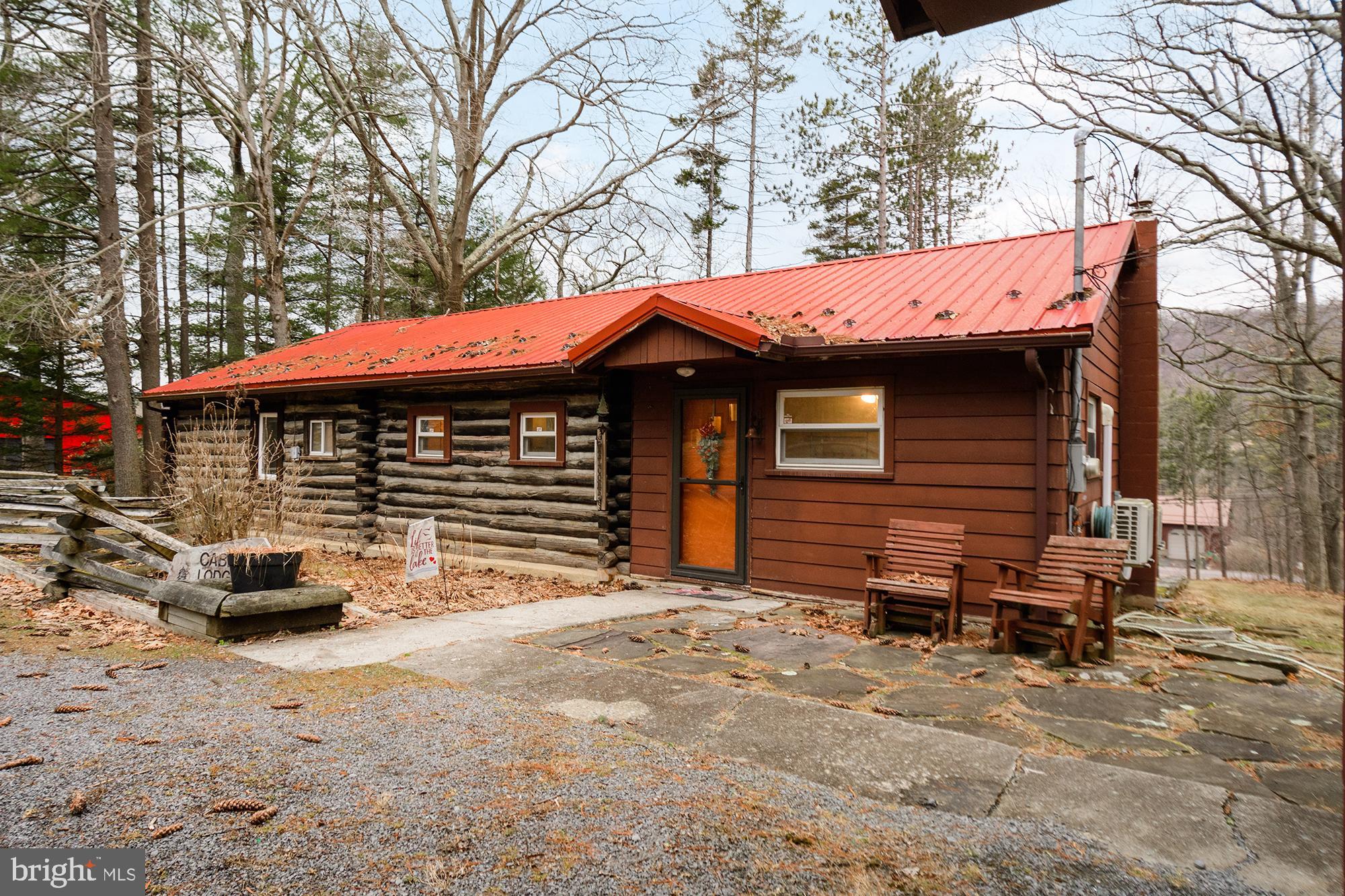 THAYERVILLE - Residential