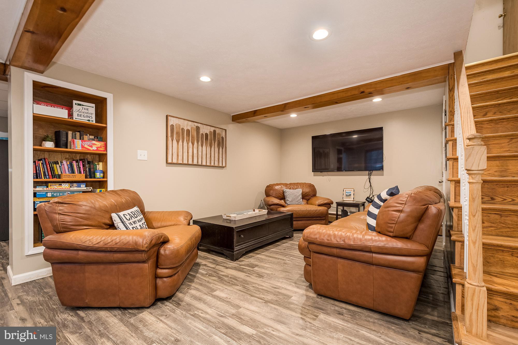 THAYERVILLE - Residential