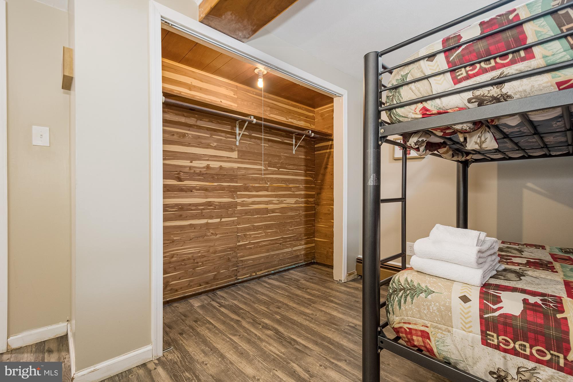 THAYERVILLE - Residential