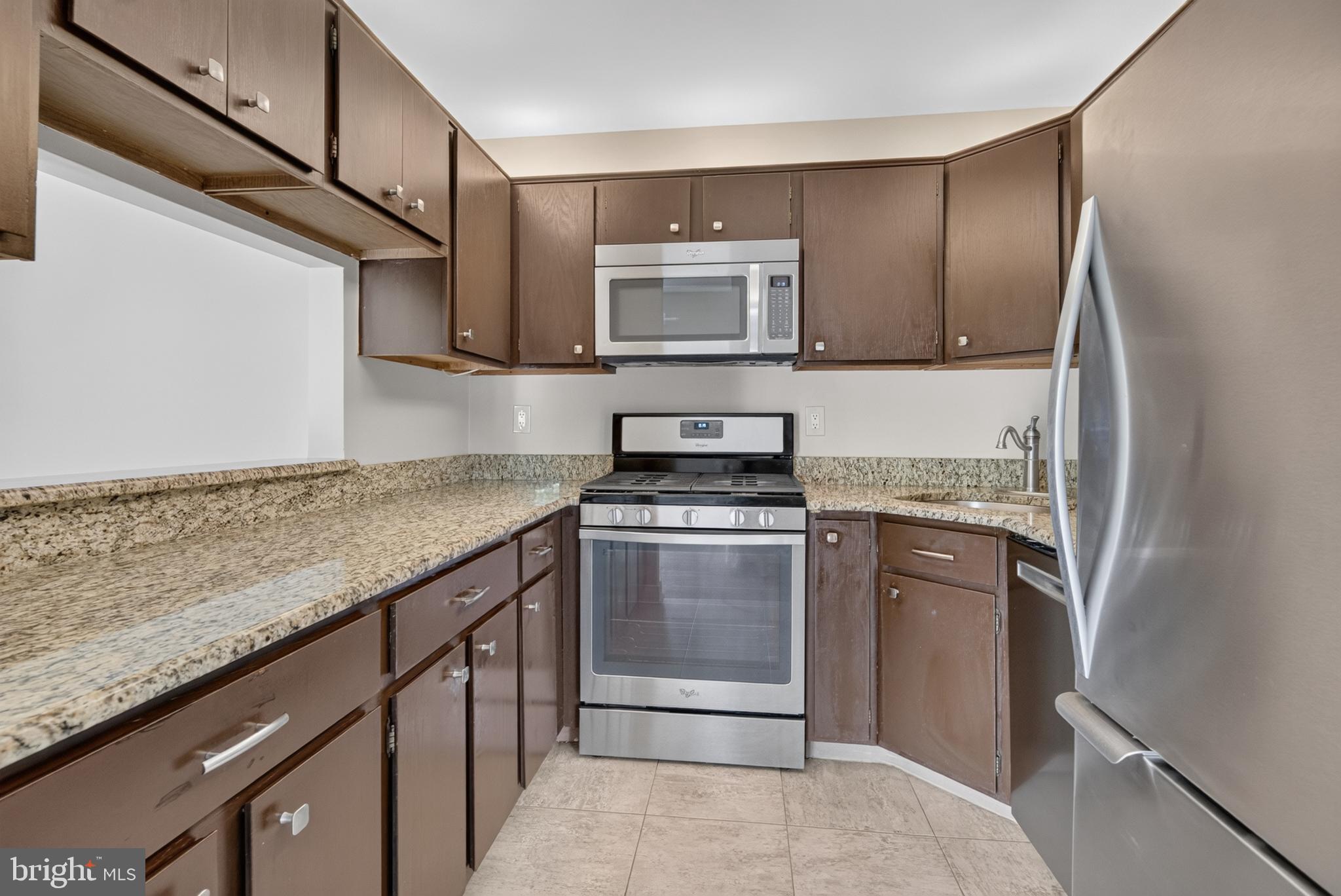 18 QUINCE COURT