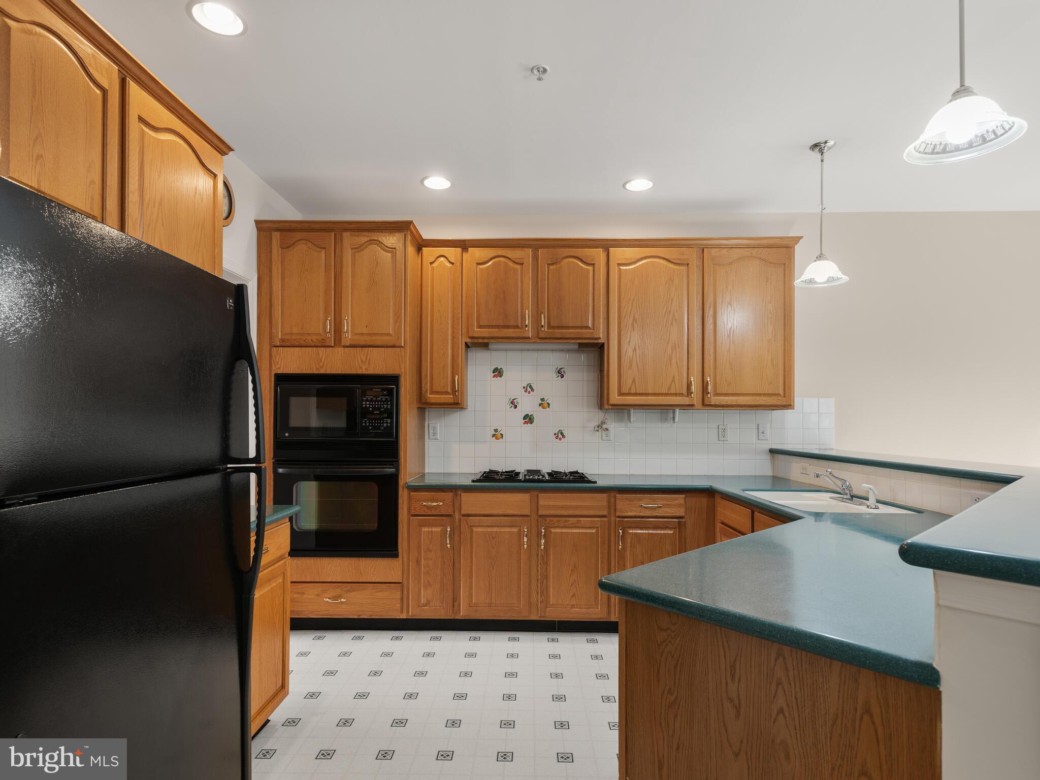 WHITELAND WOODS - Residential