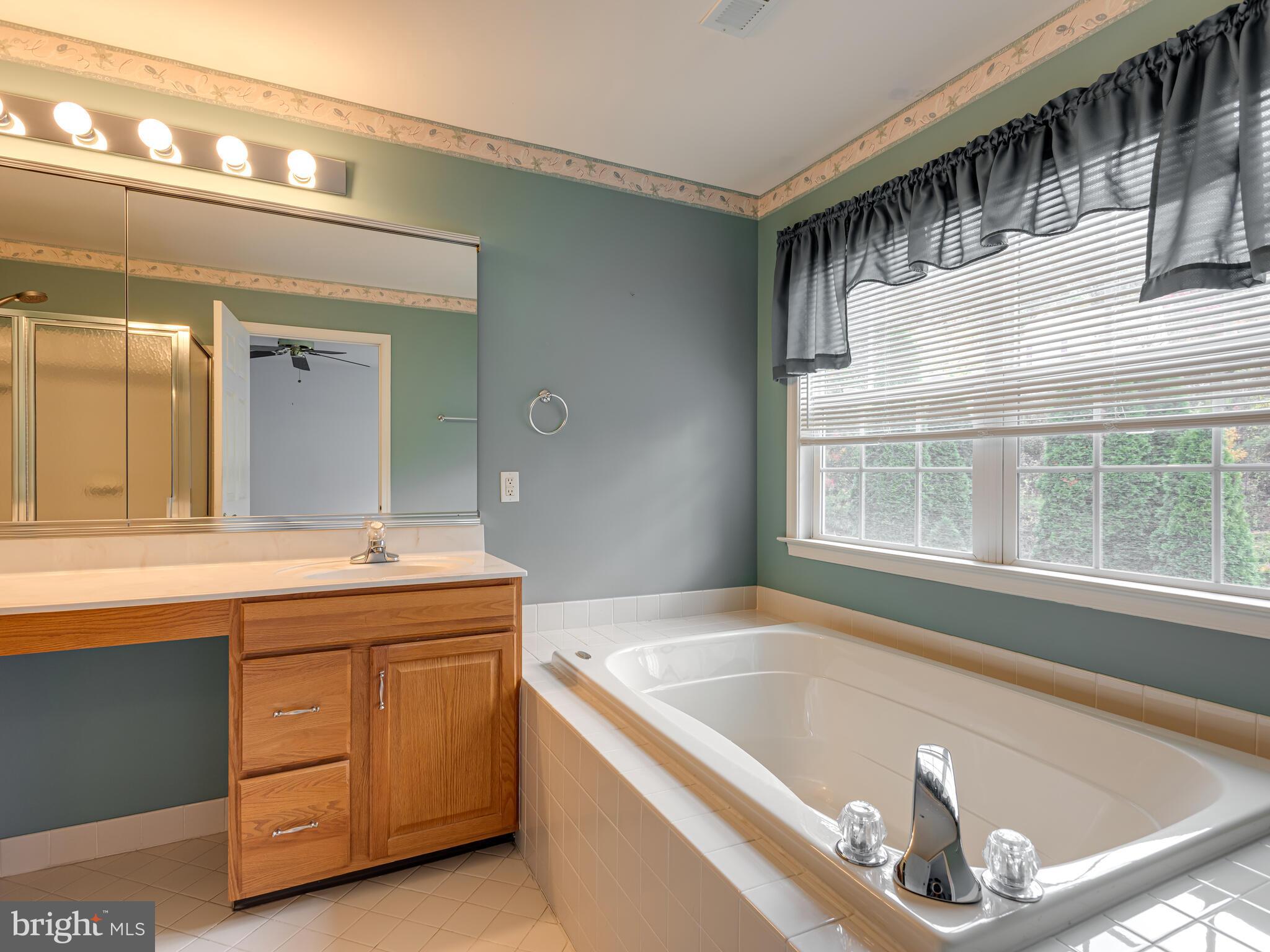 WHITELAND WOODS - Residential