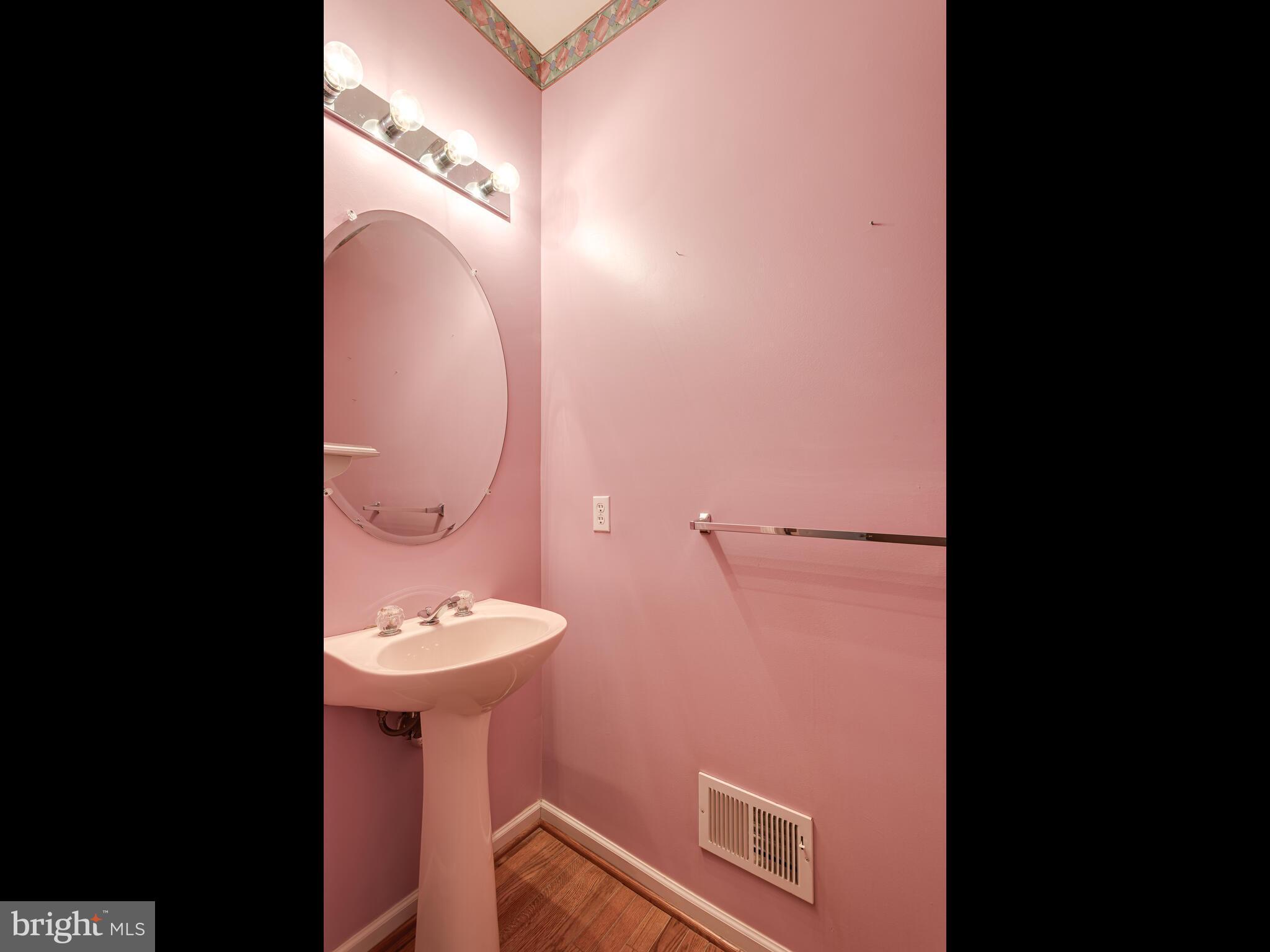 WHITELAND WOODS - Residential