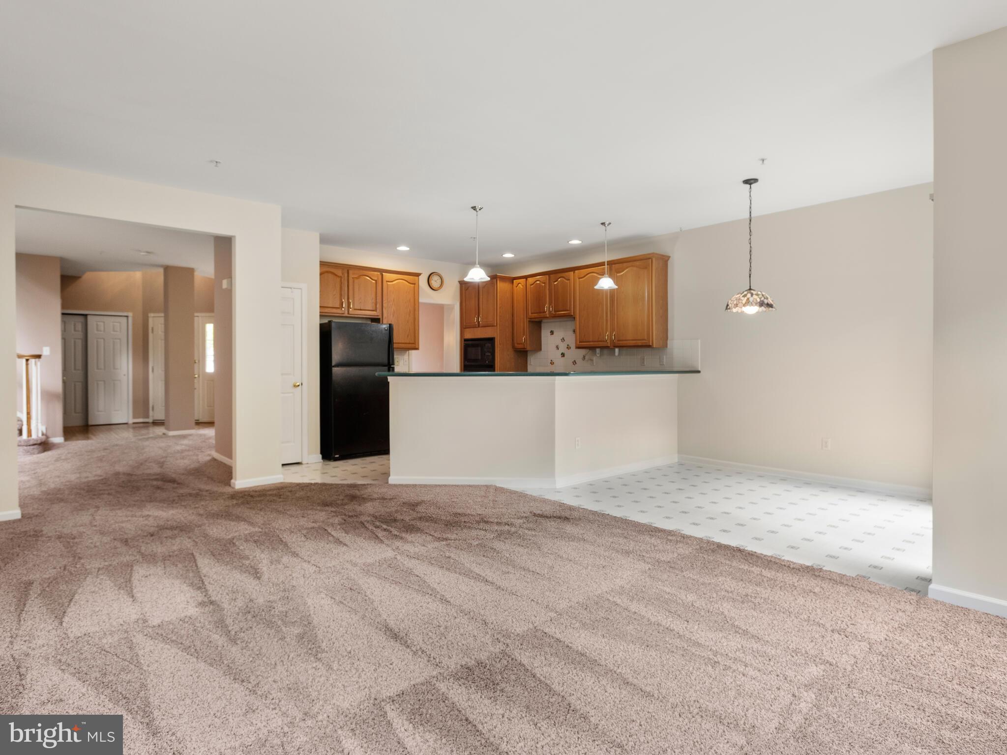 WHITELAND WOODS - Residential