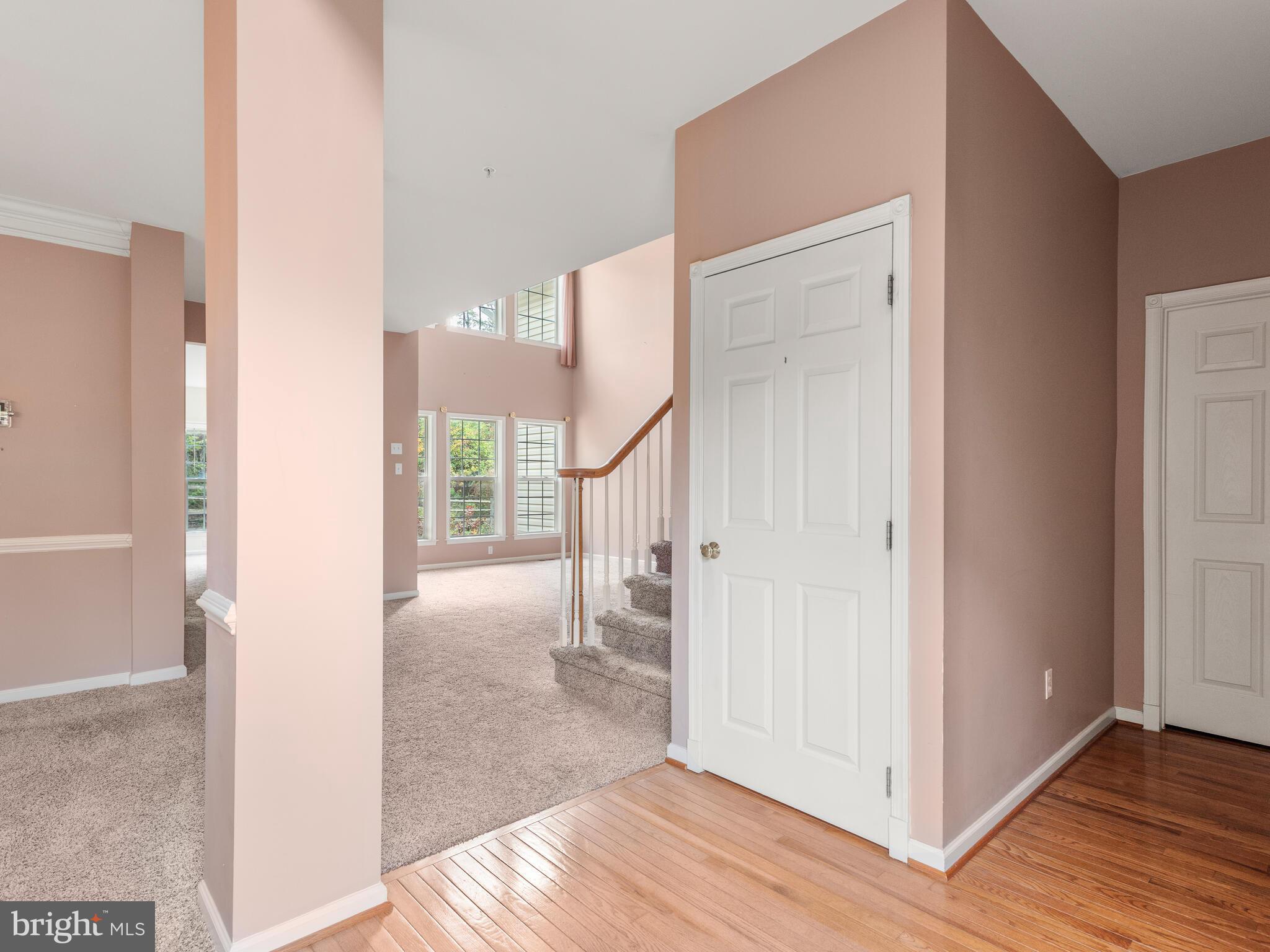 214 SILVERBELL COURT