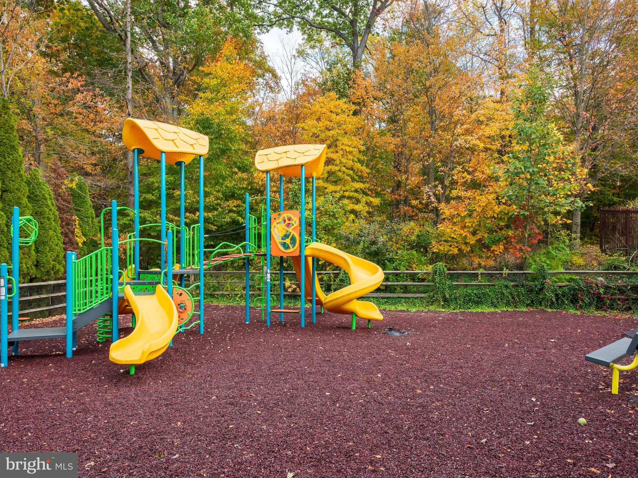 WHITELAND WOODS - Residential