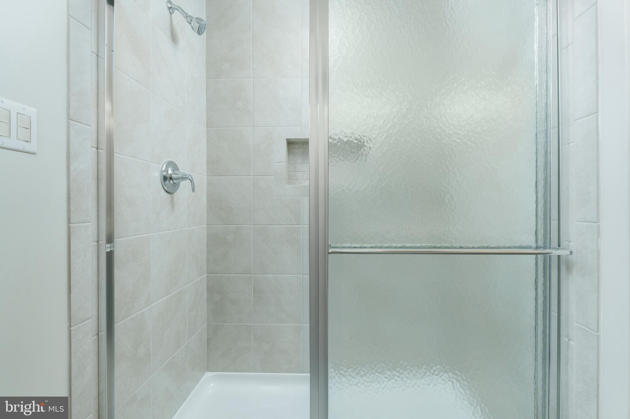 GRAYS POINTE - Residential