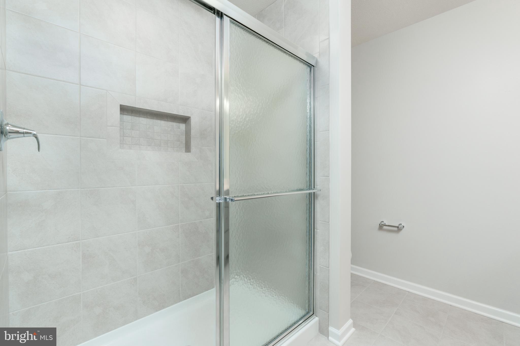 GRAYS POINTE - Residential