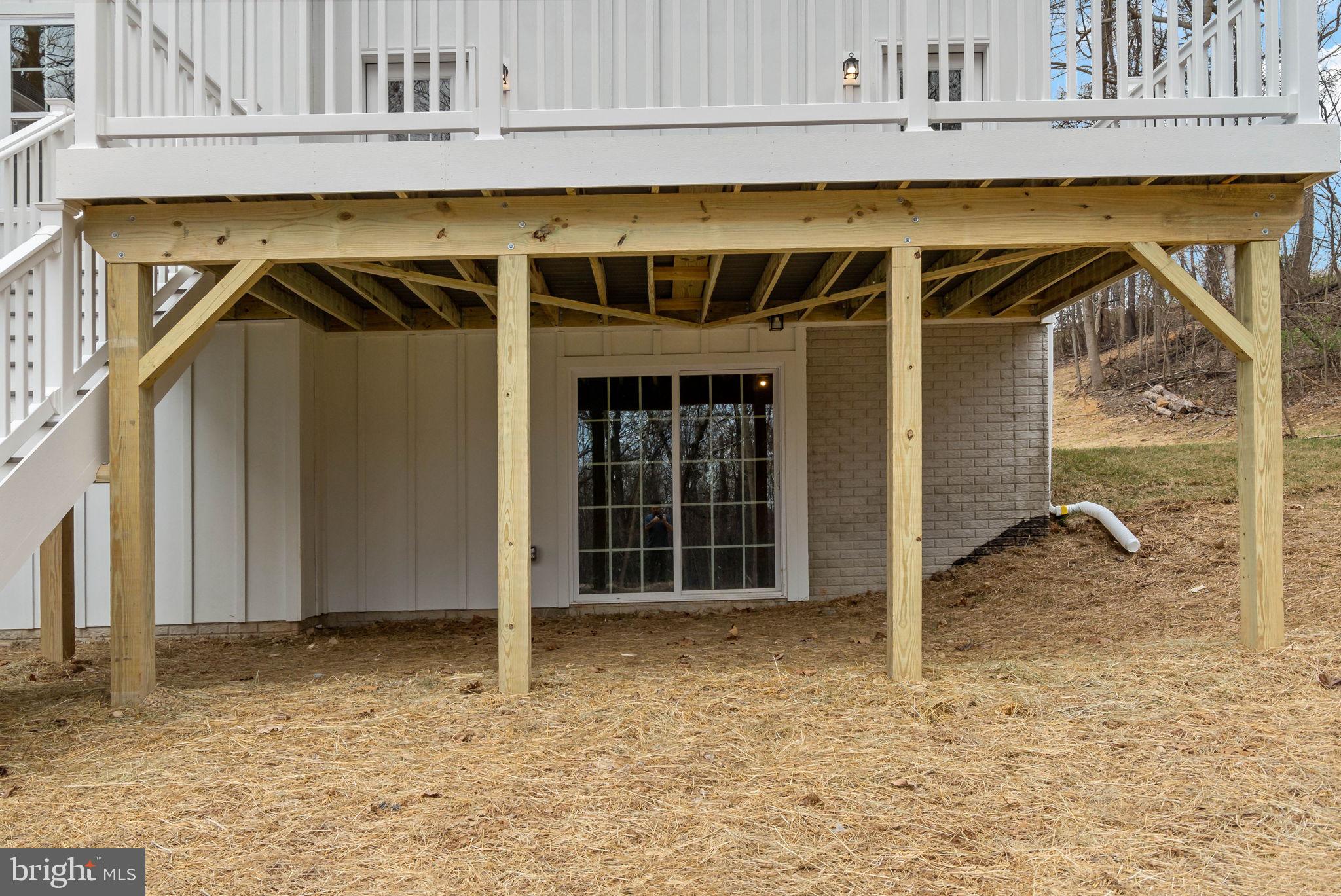 MISSION RIDGE - Residential