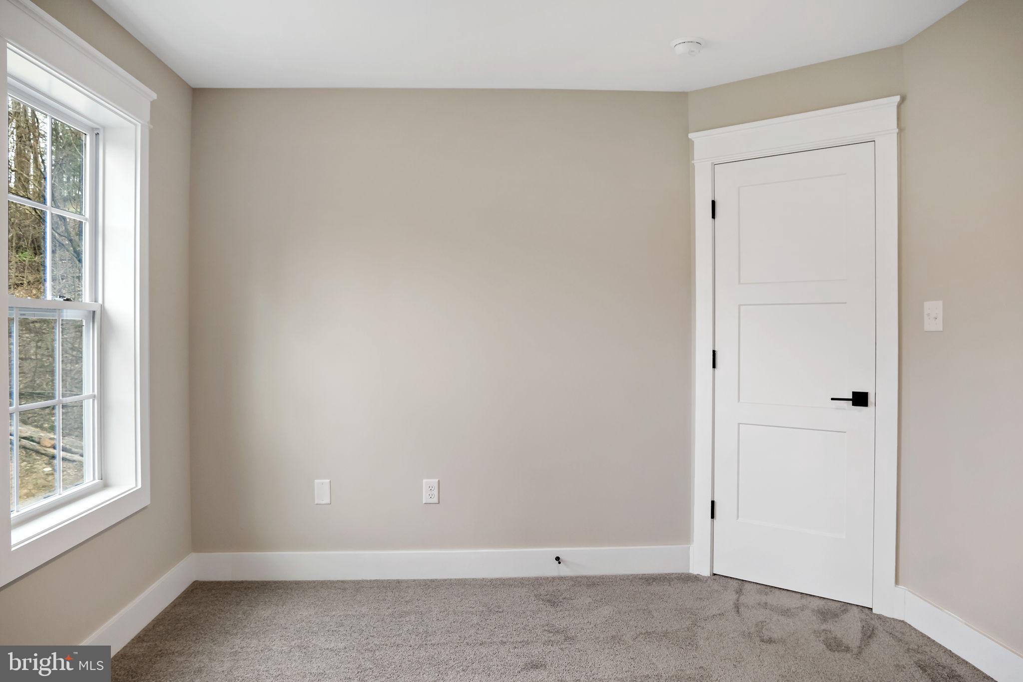 MISSION RIDGE - Residential