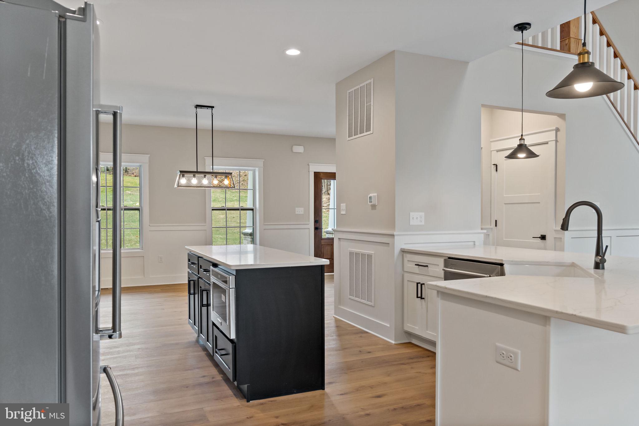 MISSION RIDGE - Residential