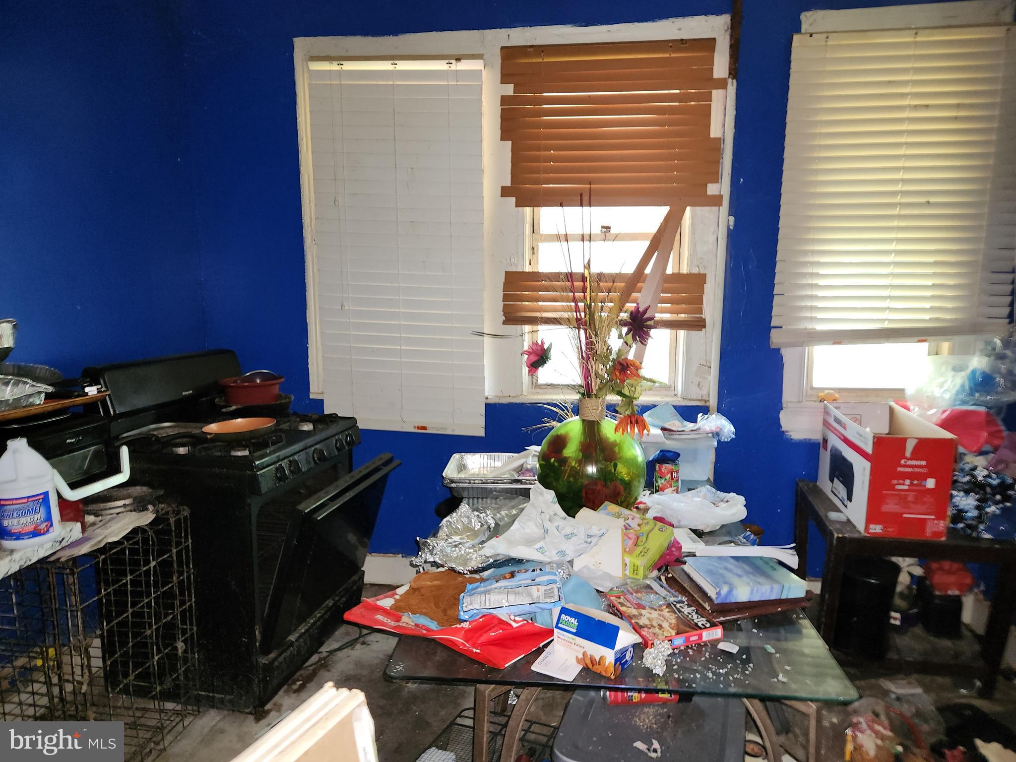 FRANKLINTOWN ROAD - Residential