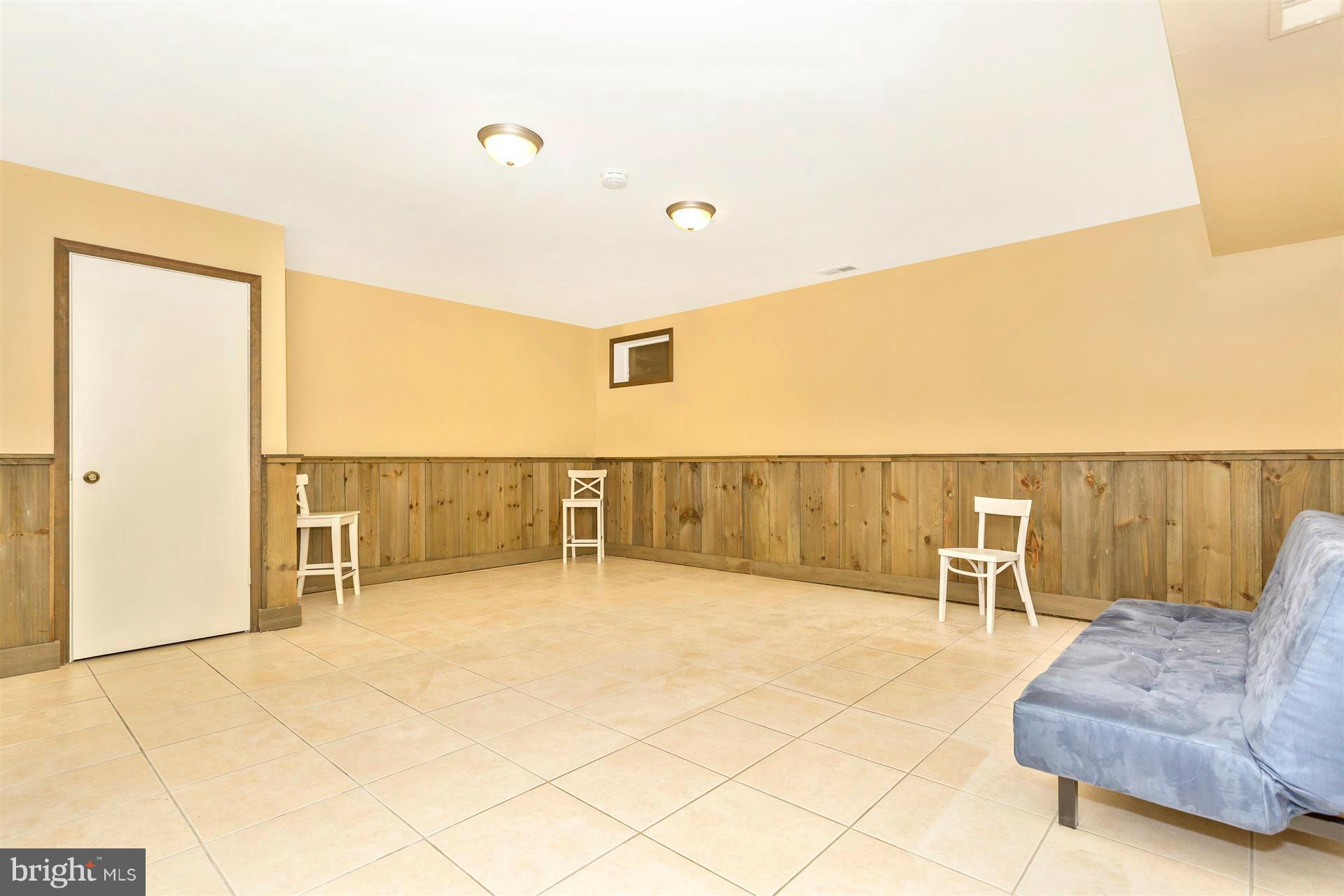 PLYMOUTH GARDENS - Residential