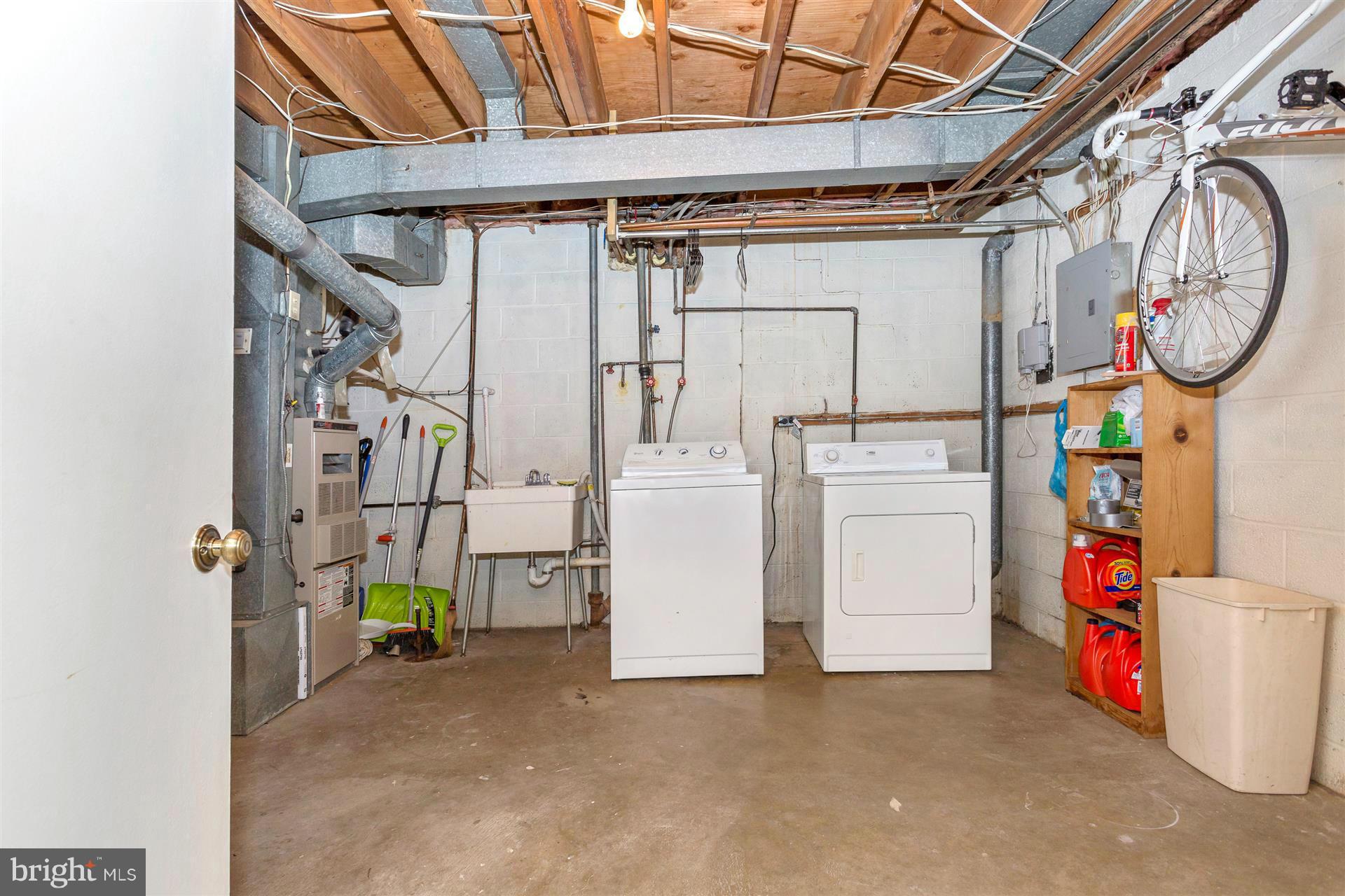 PLYMOUTH GARDENS - Residential