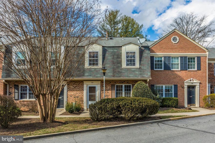 Minutes to 270, the ICC, and the heart of Rockville, this is the one! Freshly painted and refinished hardwoods throughout. Updated baths, windows, granite counters, white kitchen cabinets.  Full open basement for entertaining, upper level with 2.5 redone baths w/ new tile, vanities, and fixtures/toilets.  Walking distance to parks, pond, tot lots.  Condo fee includes exterior maint., gas, water.