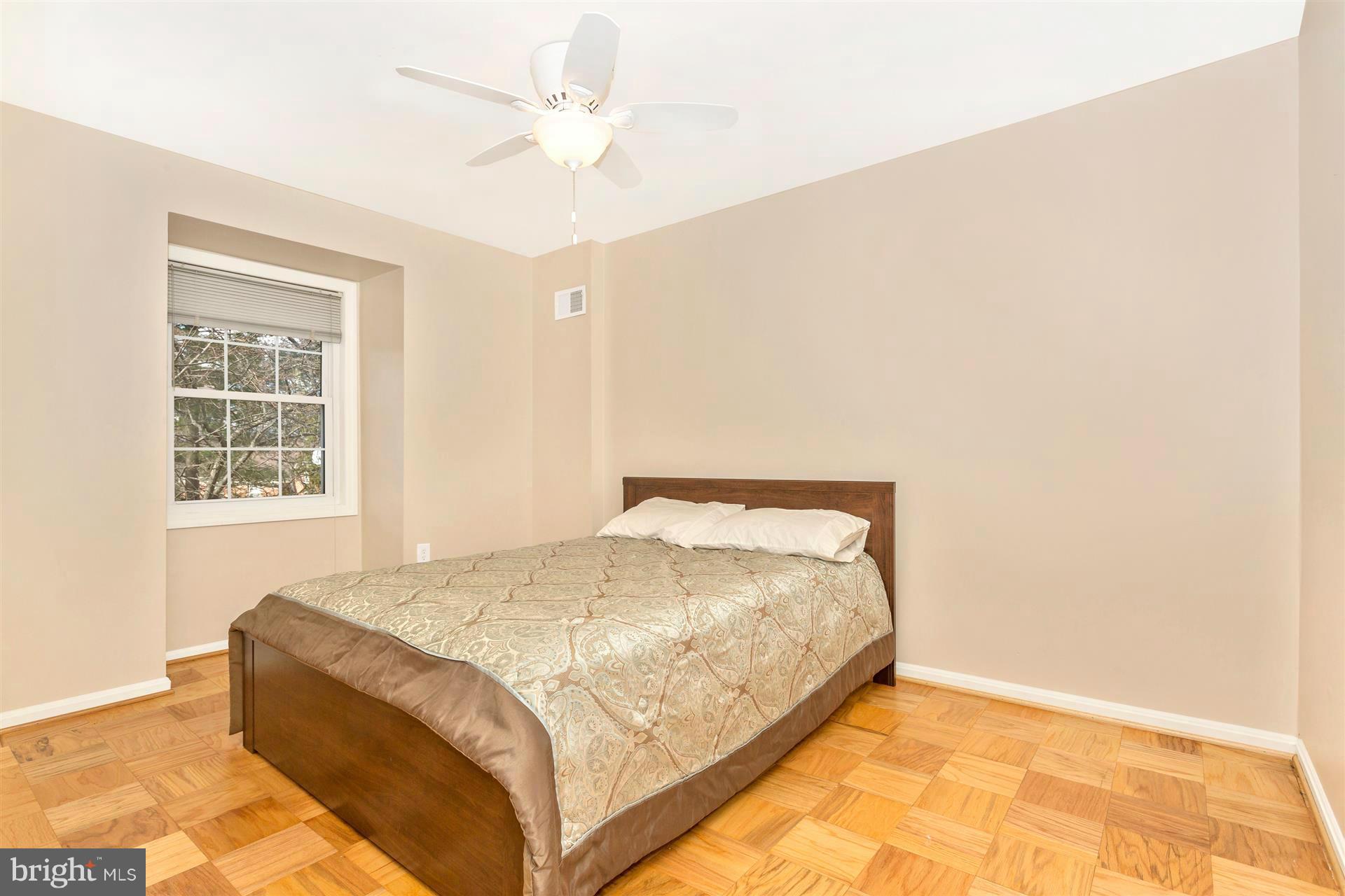 PLYMOUTH GARDENS - Residential