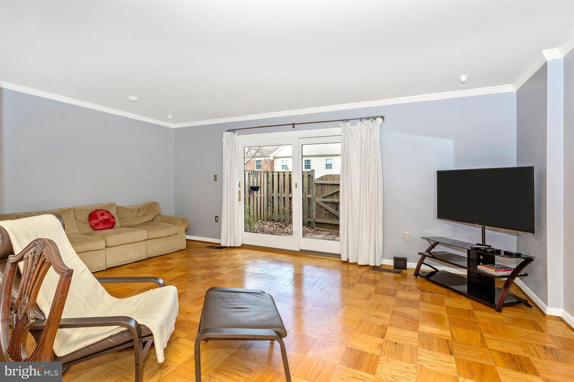 PLYMOUTH GARDENS - Residential