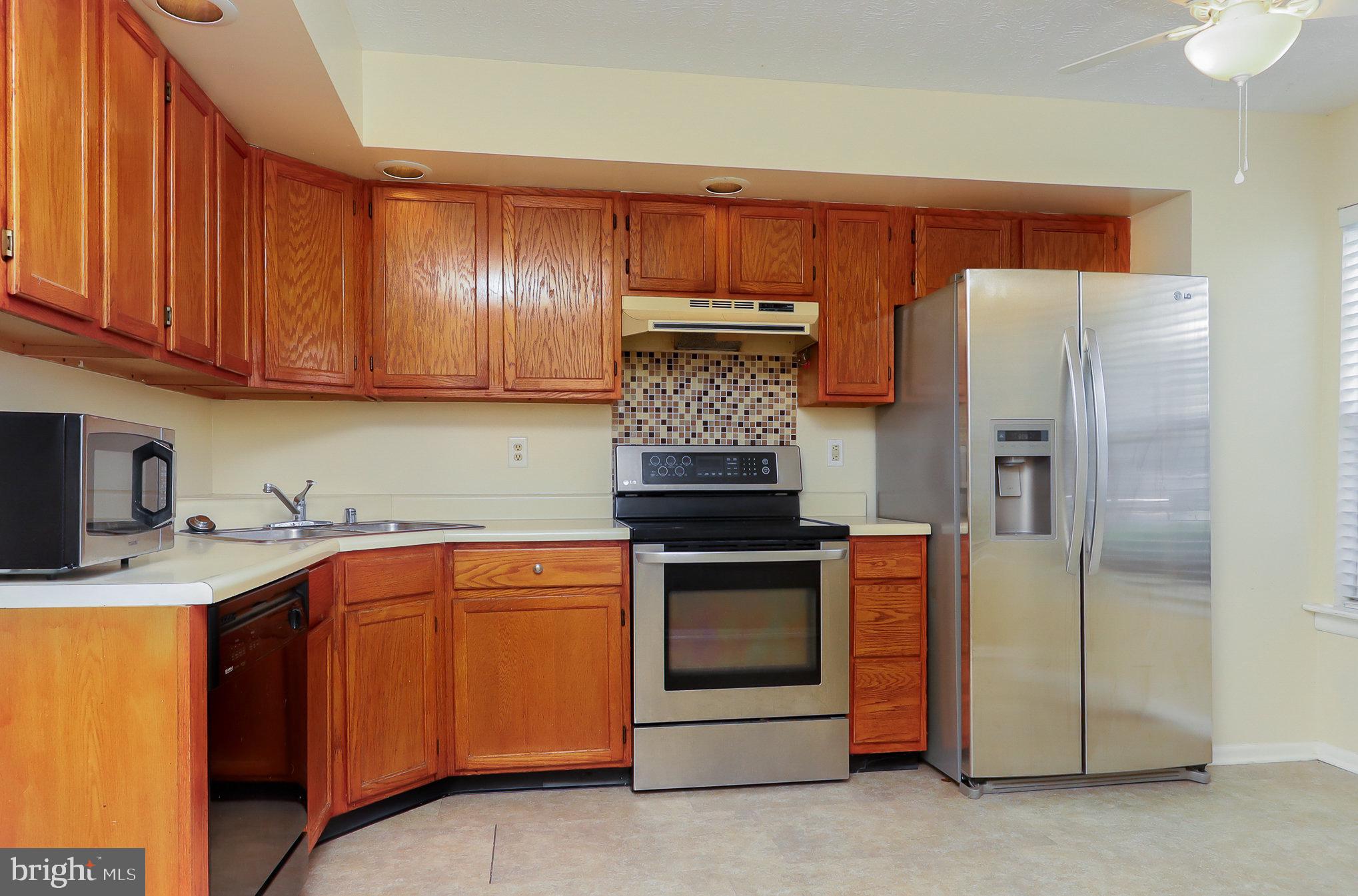 1510 MURRAY PLACE