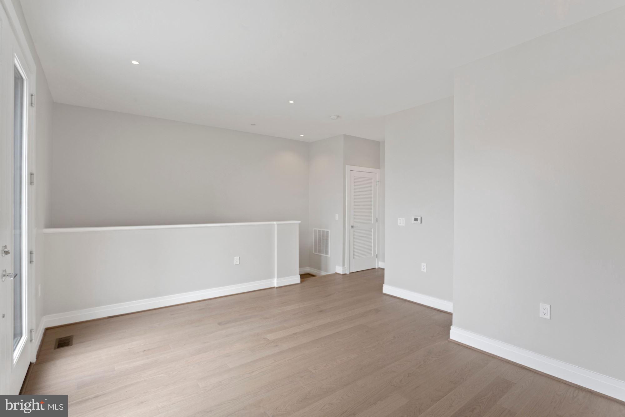 OLD TOWN ALEXANDRIA - Residential Lease