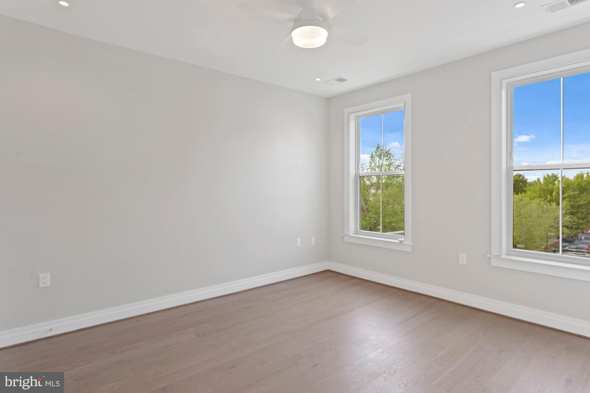 OLD TOWN ALEXANDRIA - Residential Lease