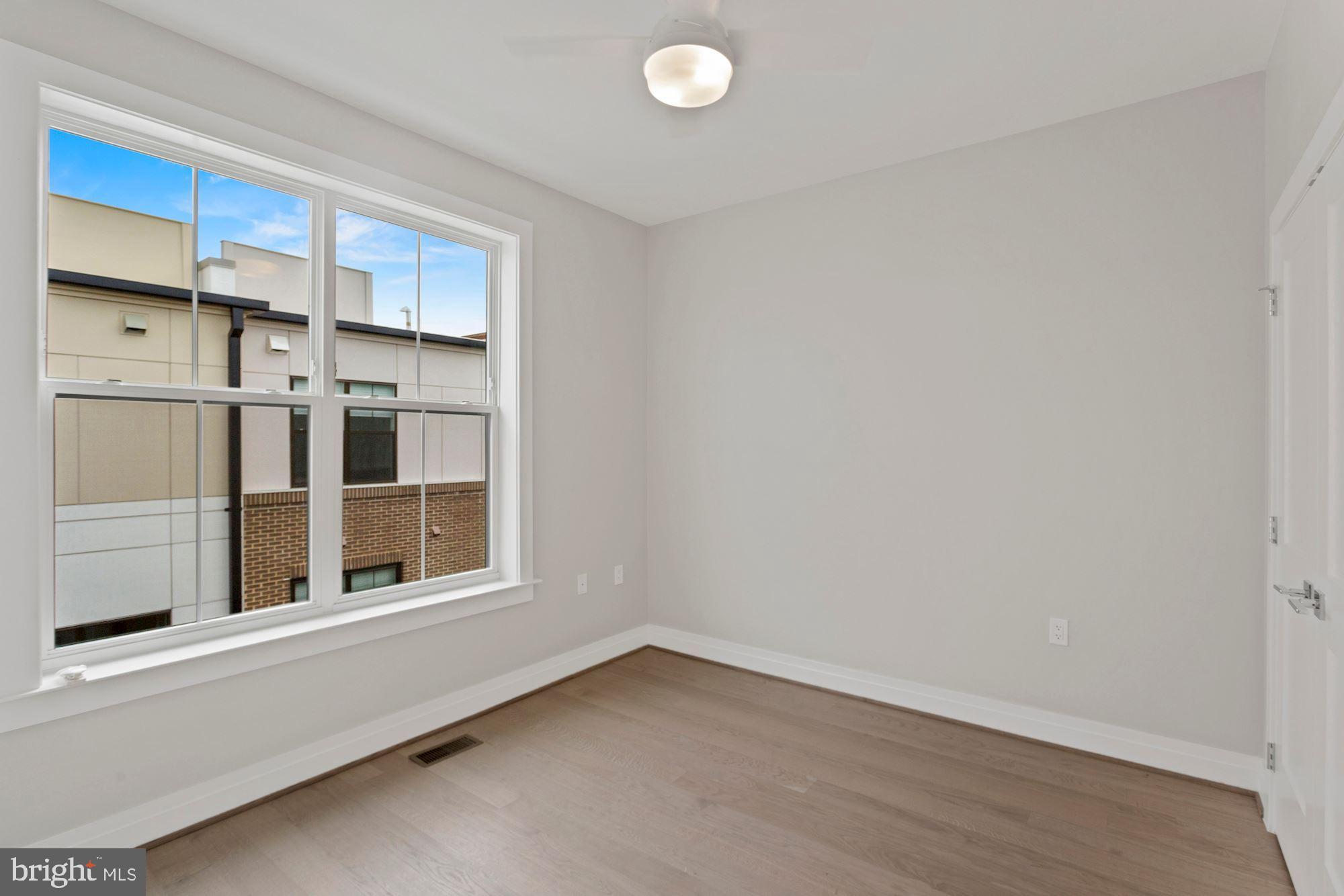 OLD TOWN ALEXANDRIA - Residential Lease