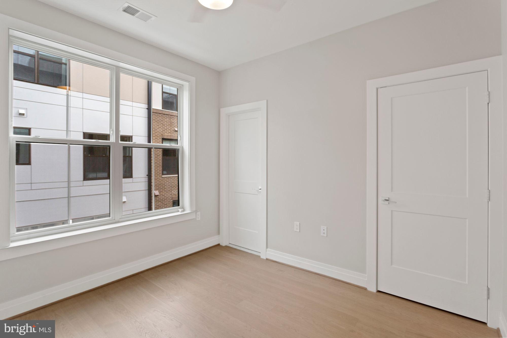 OLD TOWN ALEXANDRIA - Residential Lease