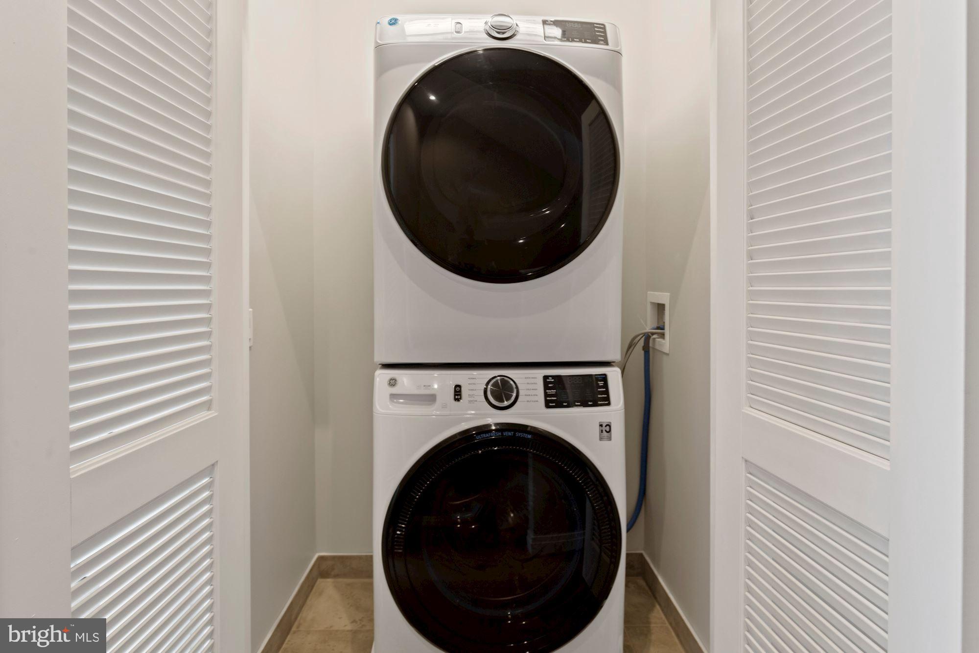 OLD TOWN ALEXANDRIA - Residential Lease