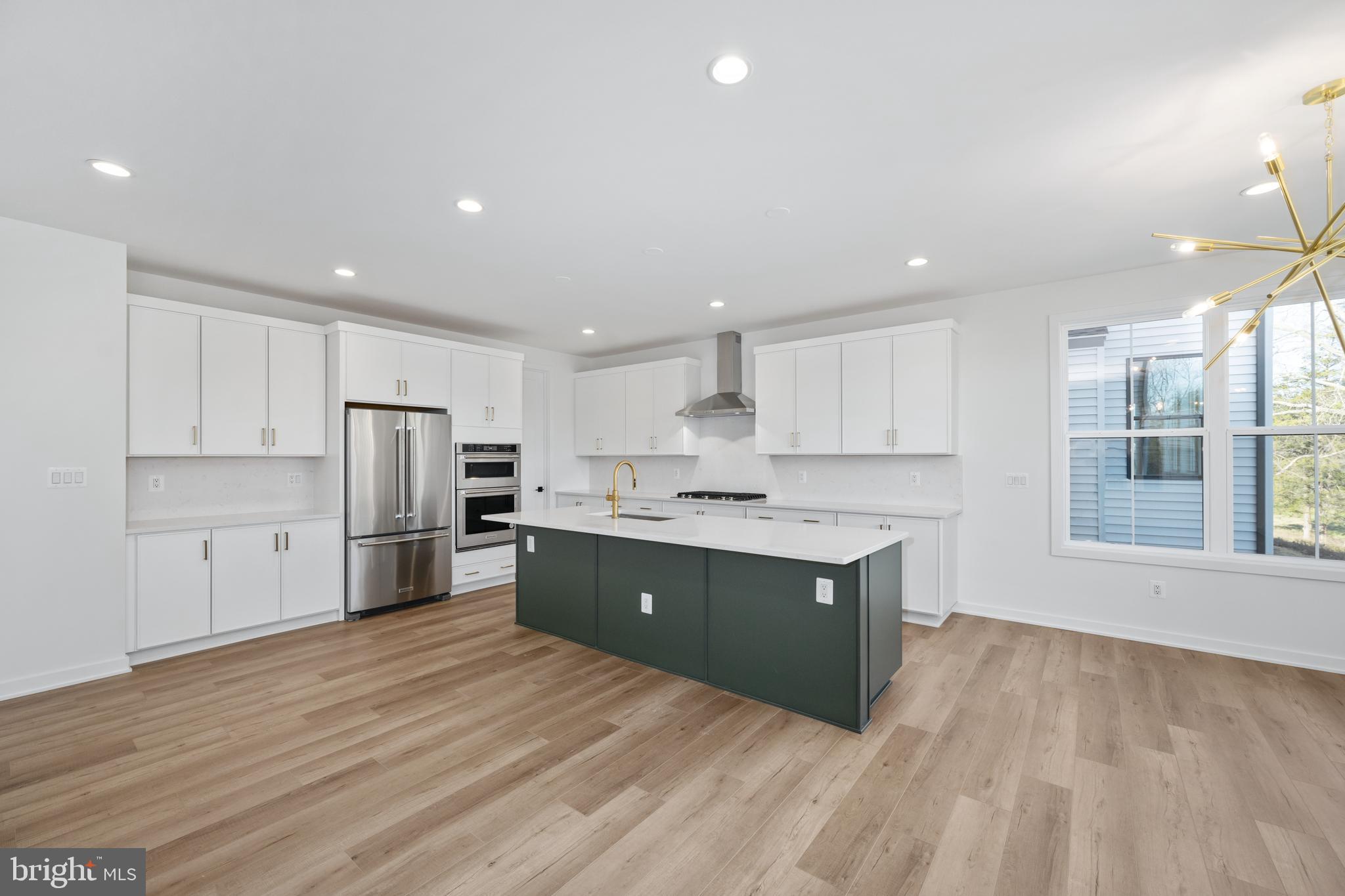 23206 PARKSIDE VILLAGE CIRCLE