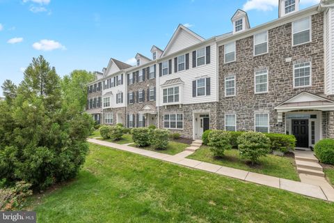 Townhouse For Sale - 115 Jackdaw Alley<br/> Delaware County, MEDIA, PA 19063