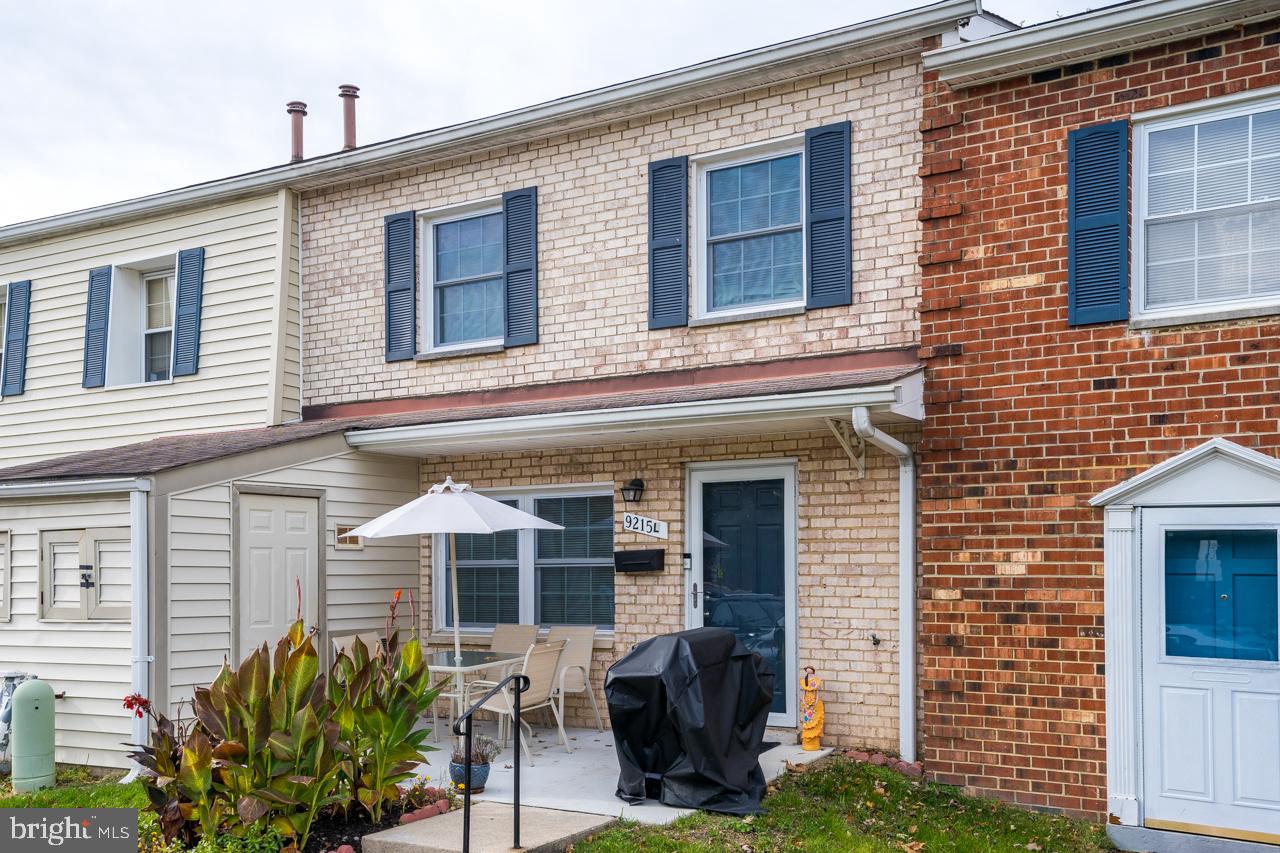 WHISKEY BOTTOM - Residential