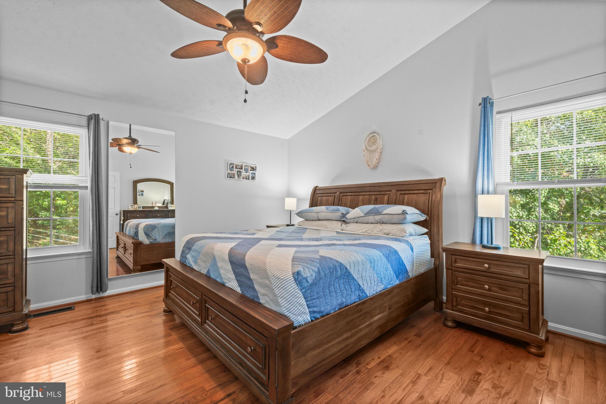 ARGYLE HILLS - Residential