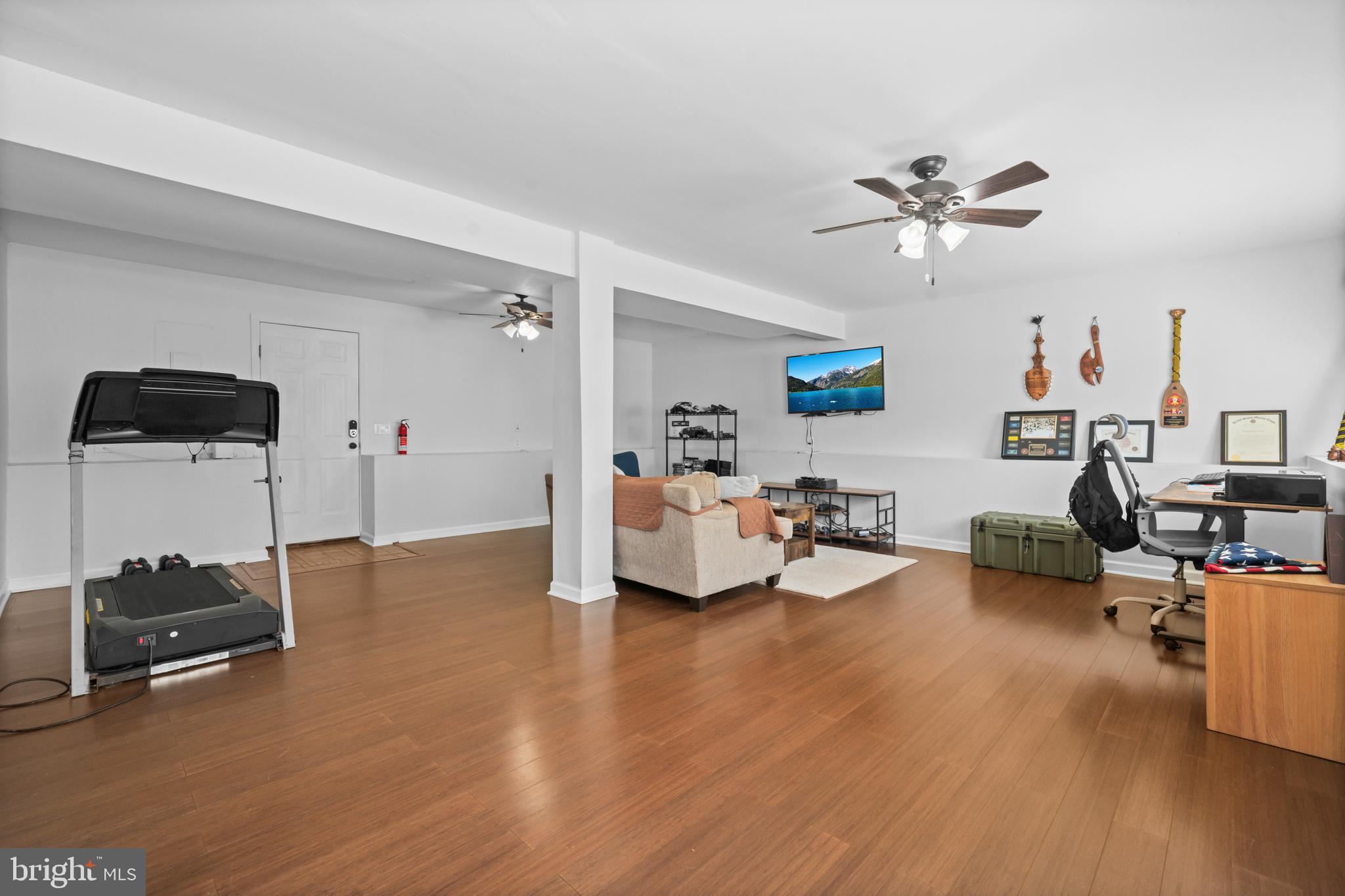 ARGYLE HILLS - Residential