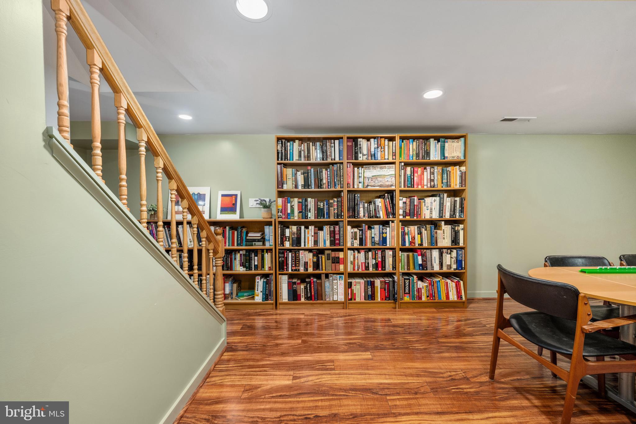 NORTH SPRINGFIELD - Residential