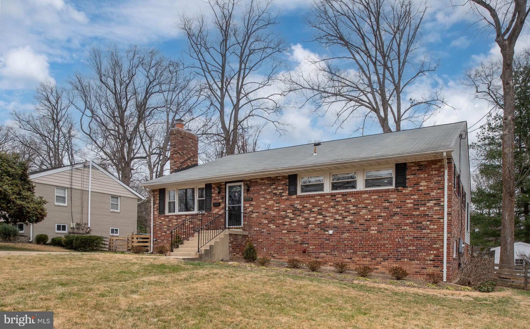 NORTH SPRINGFIELD - Residential