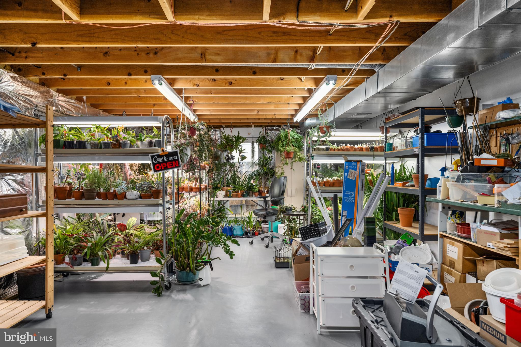 NORTH SPRINGFIELD - Residential