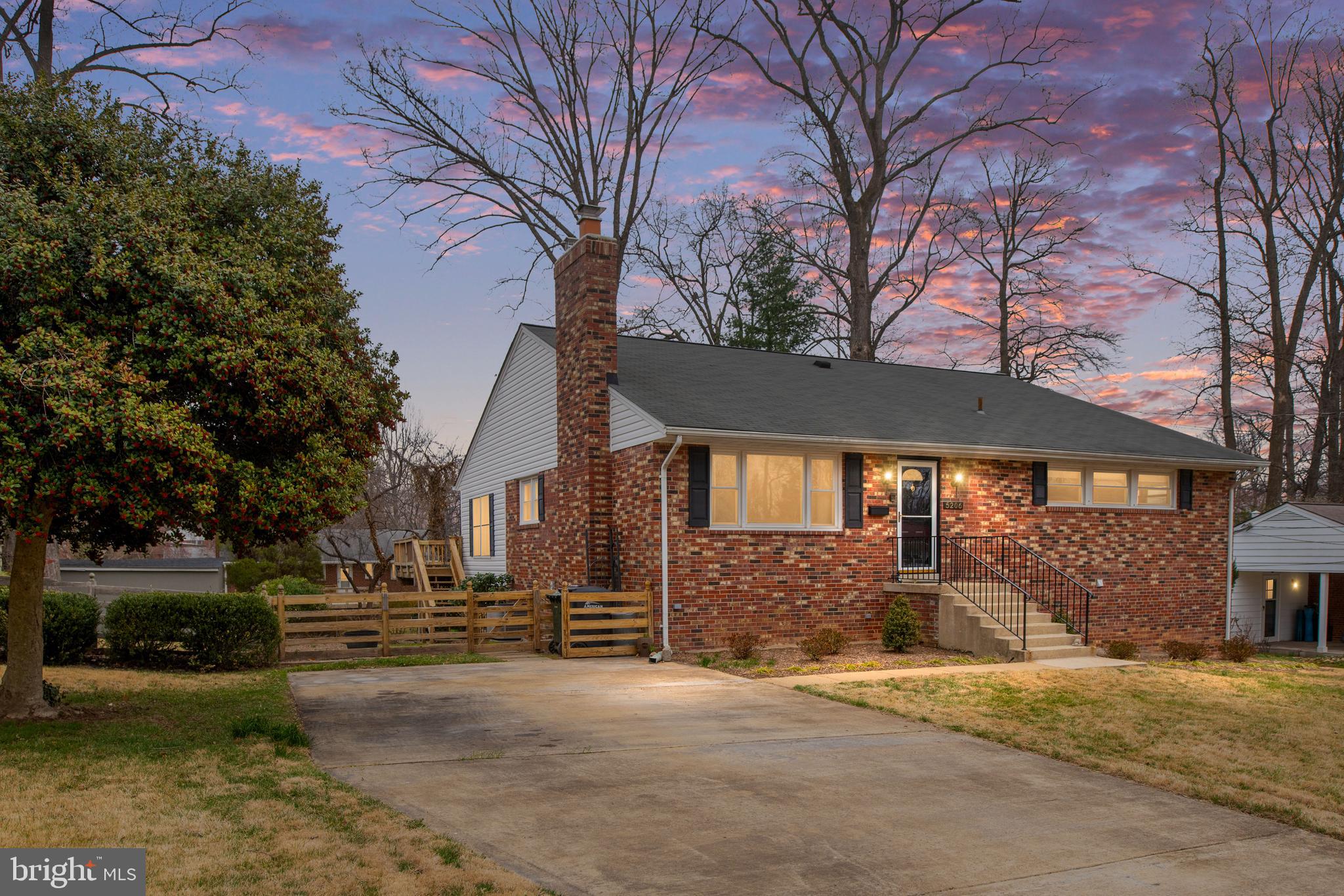 NORTH SPRINGFIELD - Residential