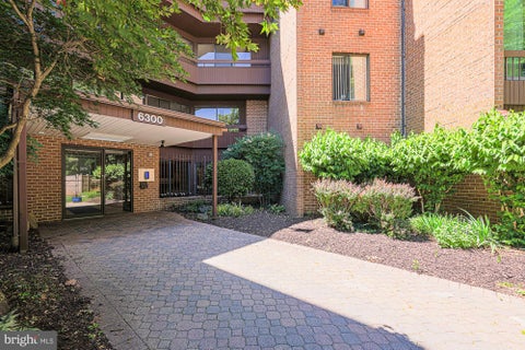 Condo For Sale - 6300 Red Cedar Place #209<br/> BALTIMORE, MD 21209