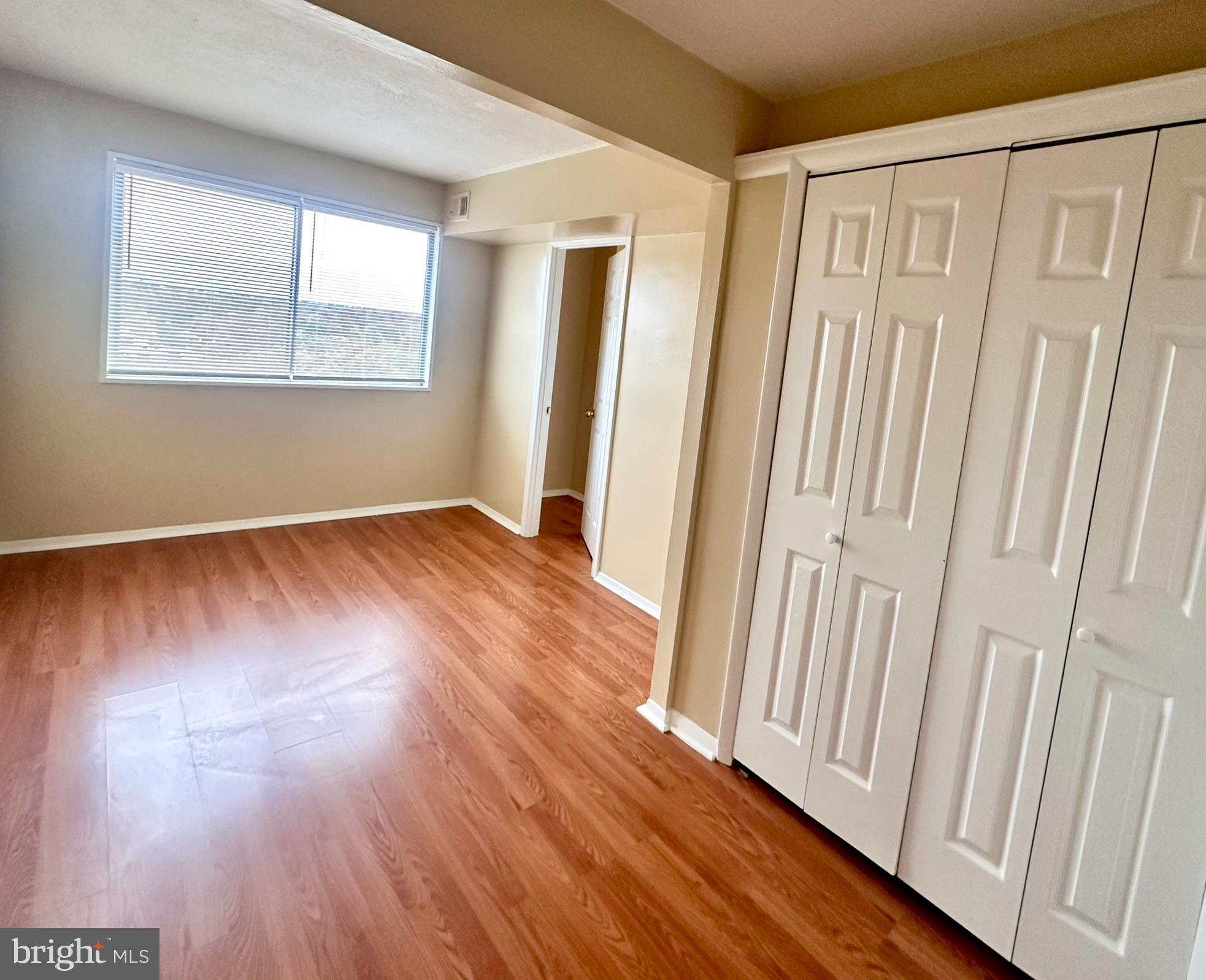 PRESIDENTIAL TOWERS - Residential