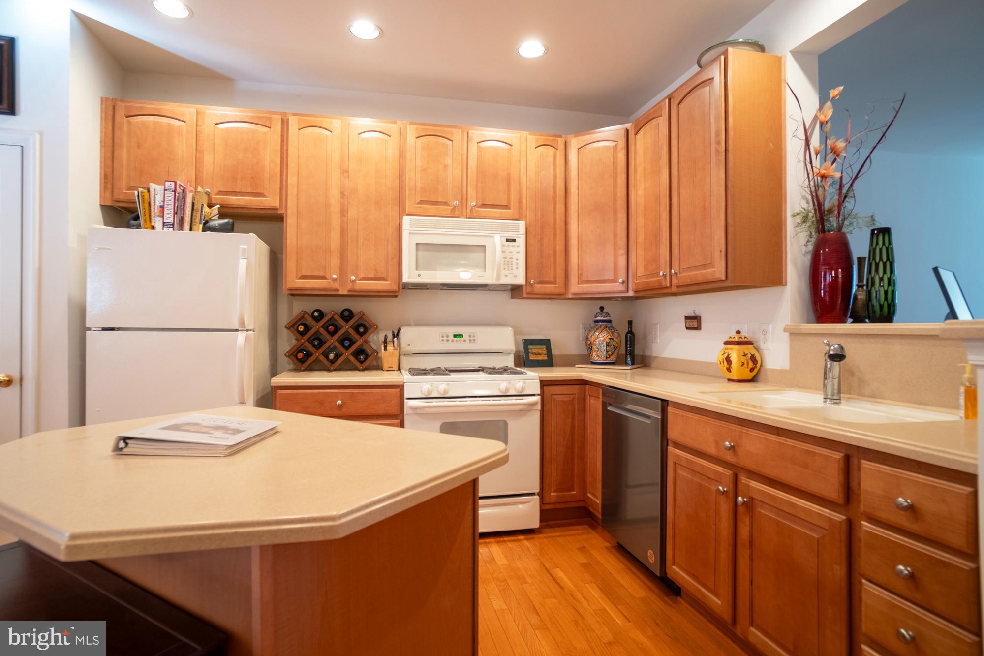 SETTLERS VIEW - Residential