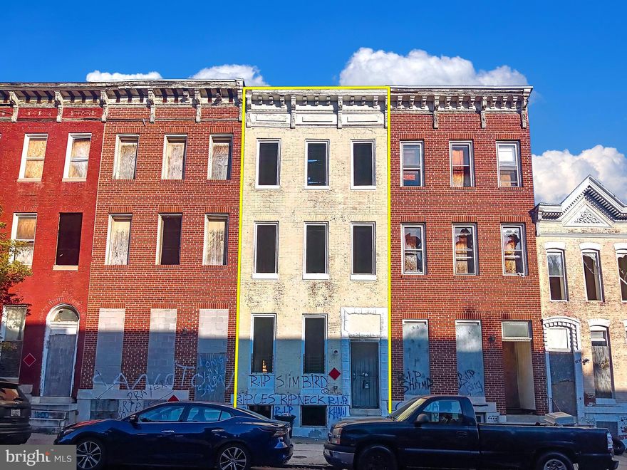 ONLINE AUCTION: Bidding begins 11/4/2024 @ 10:00 AM. Bidding ends 11/6/2024 @ 7:20 PM. List Price is Suggested Opening Bid. Deposit: $5,000.
3 Story Townhouse located in the Sandtown-Winchester area.
In close proximity to Harlem Square Park.
Easy access to major traffic artery W Lafayette Ave.
Property is vacant, a shell, and in need of total renovations.