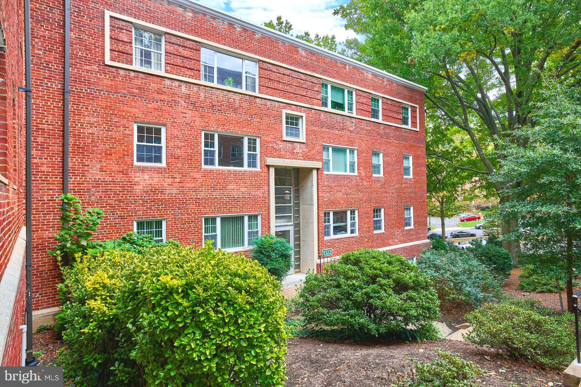 1322 FORT MYER DRIVE 914