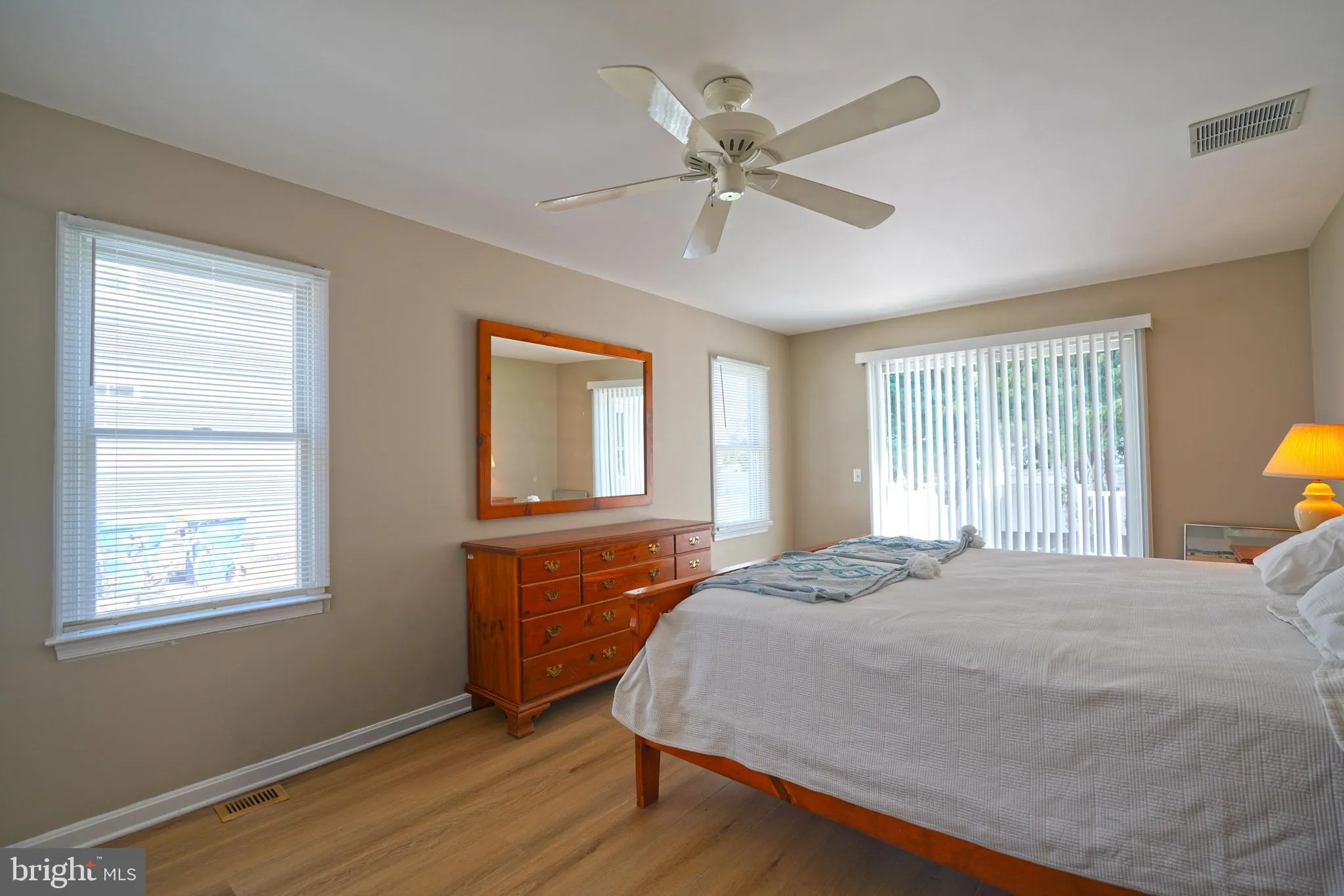 Rehoboth Beach, Delaware 19971, United States, 3 Bedrooms Bedrooms, ,2 BathroomsBathrooms,Residential,Contingent,207508