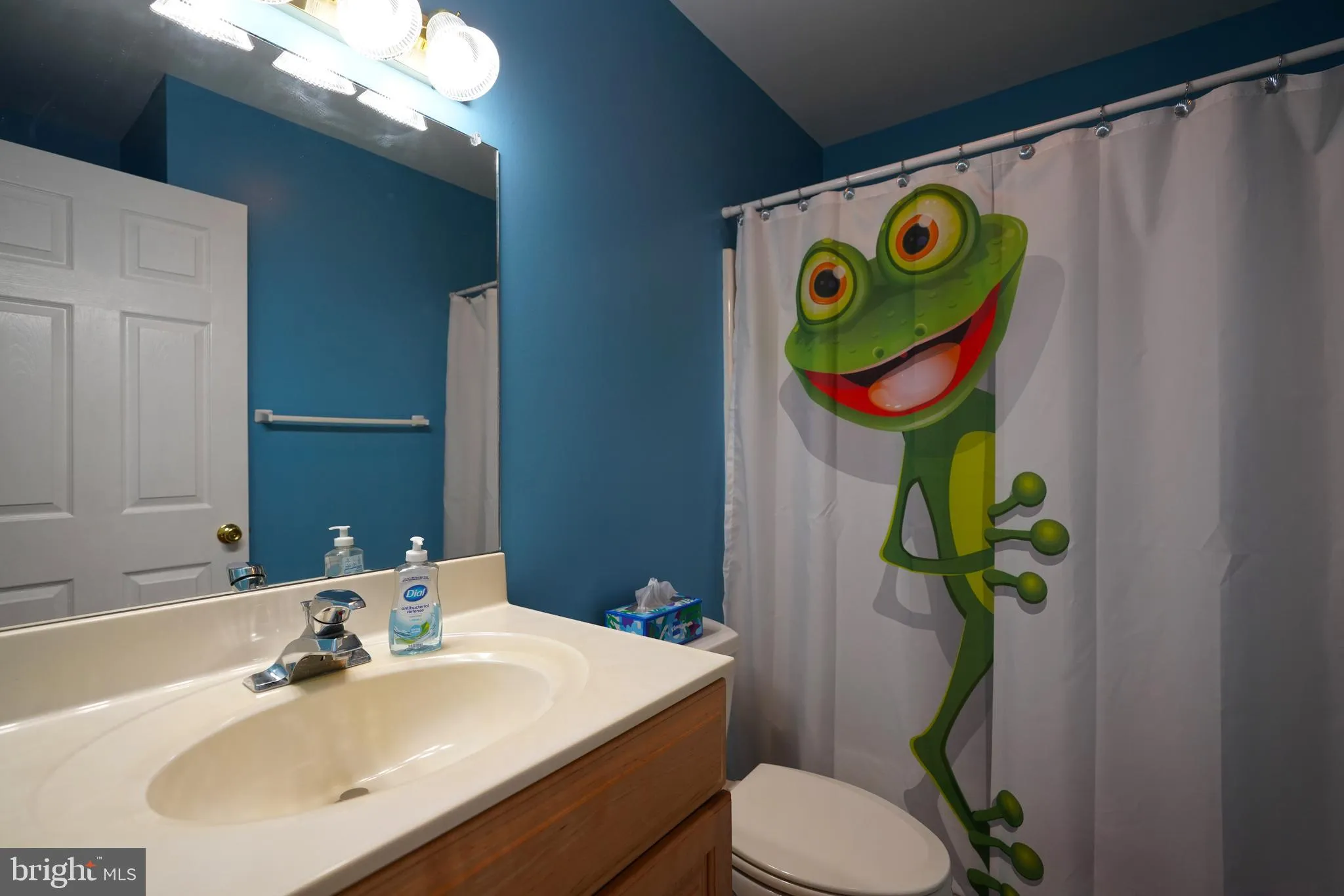 Rehoboth Beach, Delaware 19971, United States, 3 Bedrooms Bedrooms, ,2 BathroomsBathrooms,Residential,Contingent,207508